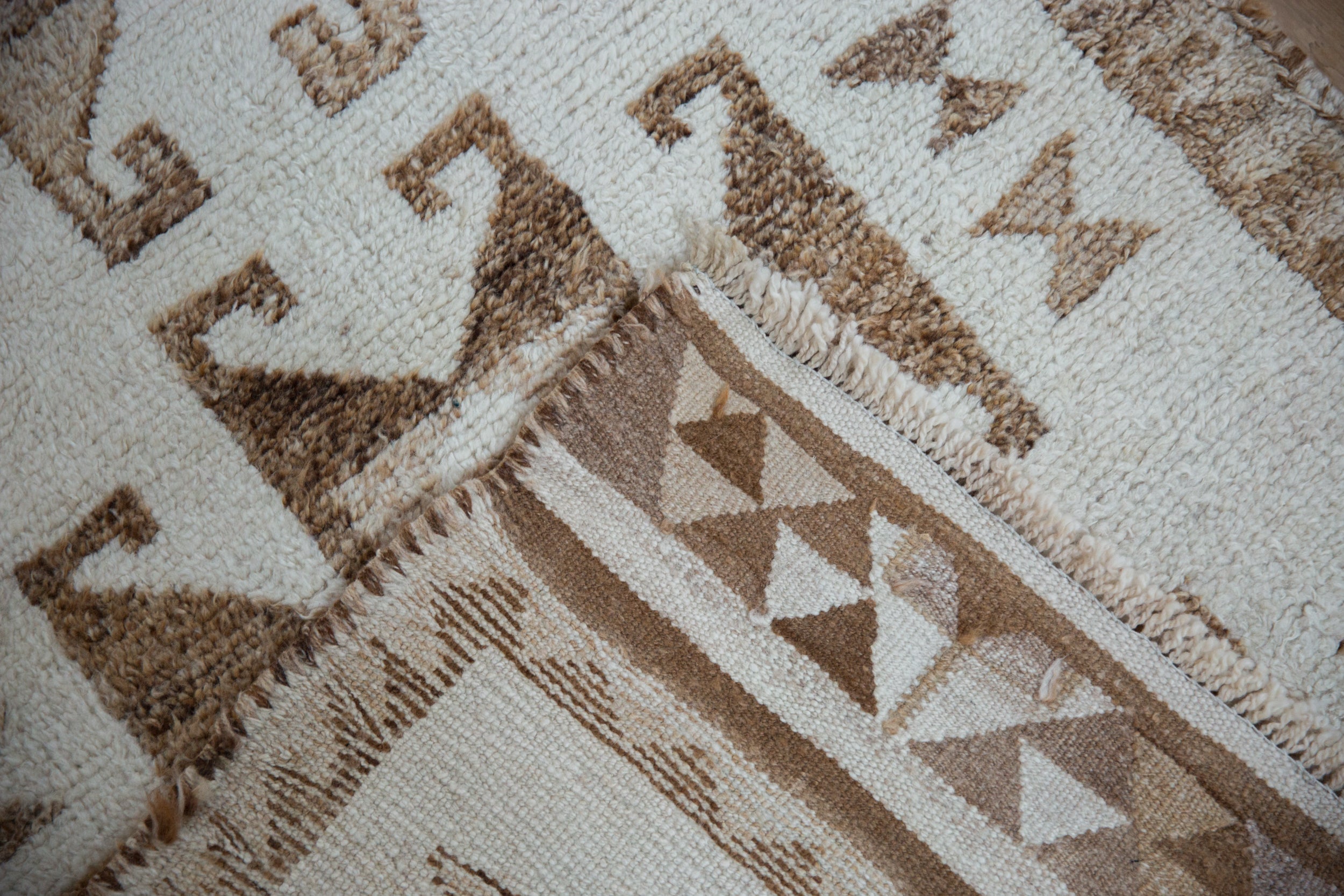 3x11.5 Vintage Distressed Kurd Rug Runner // ONH Item 10156 Image 7