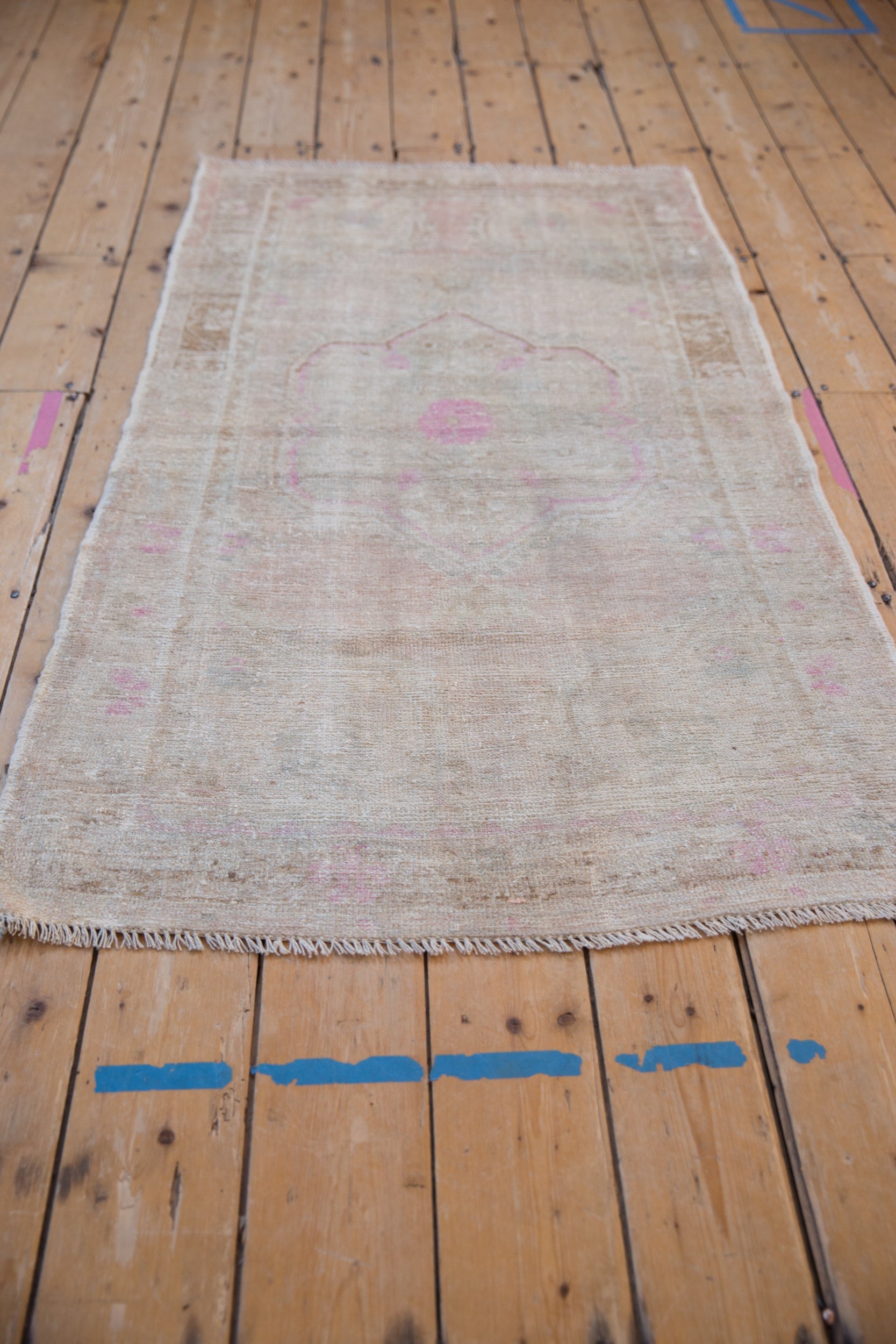 3x5.5 Vintage Distressed Oushak Rug // ONH Item 10244 Image 4