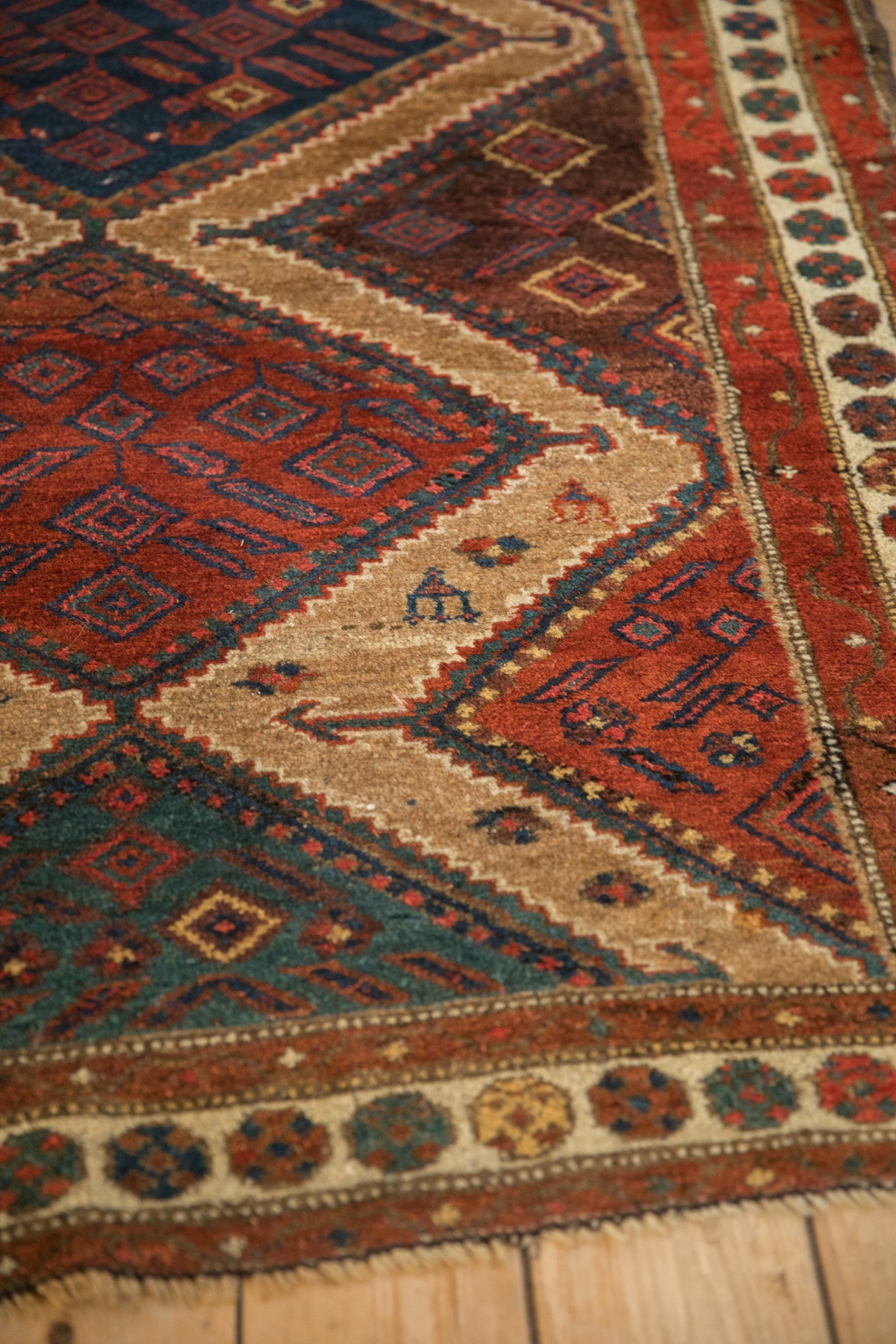 Antique Fine Hamadan Rug // ONH Item: 10260, Image 5
