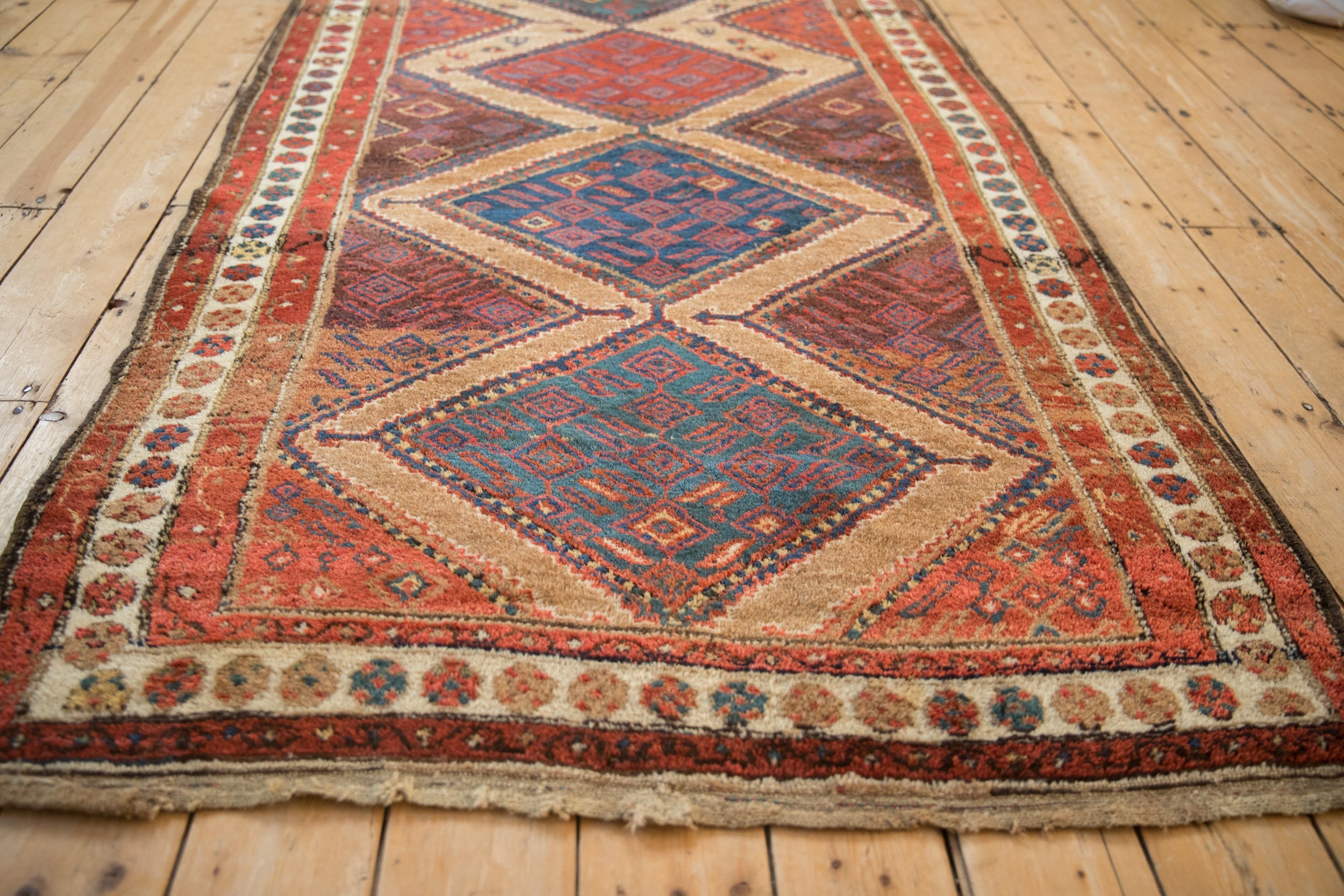 Antique Fine Hamadan Rug // ONH Item: 10260, Image 9