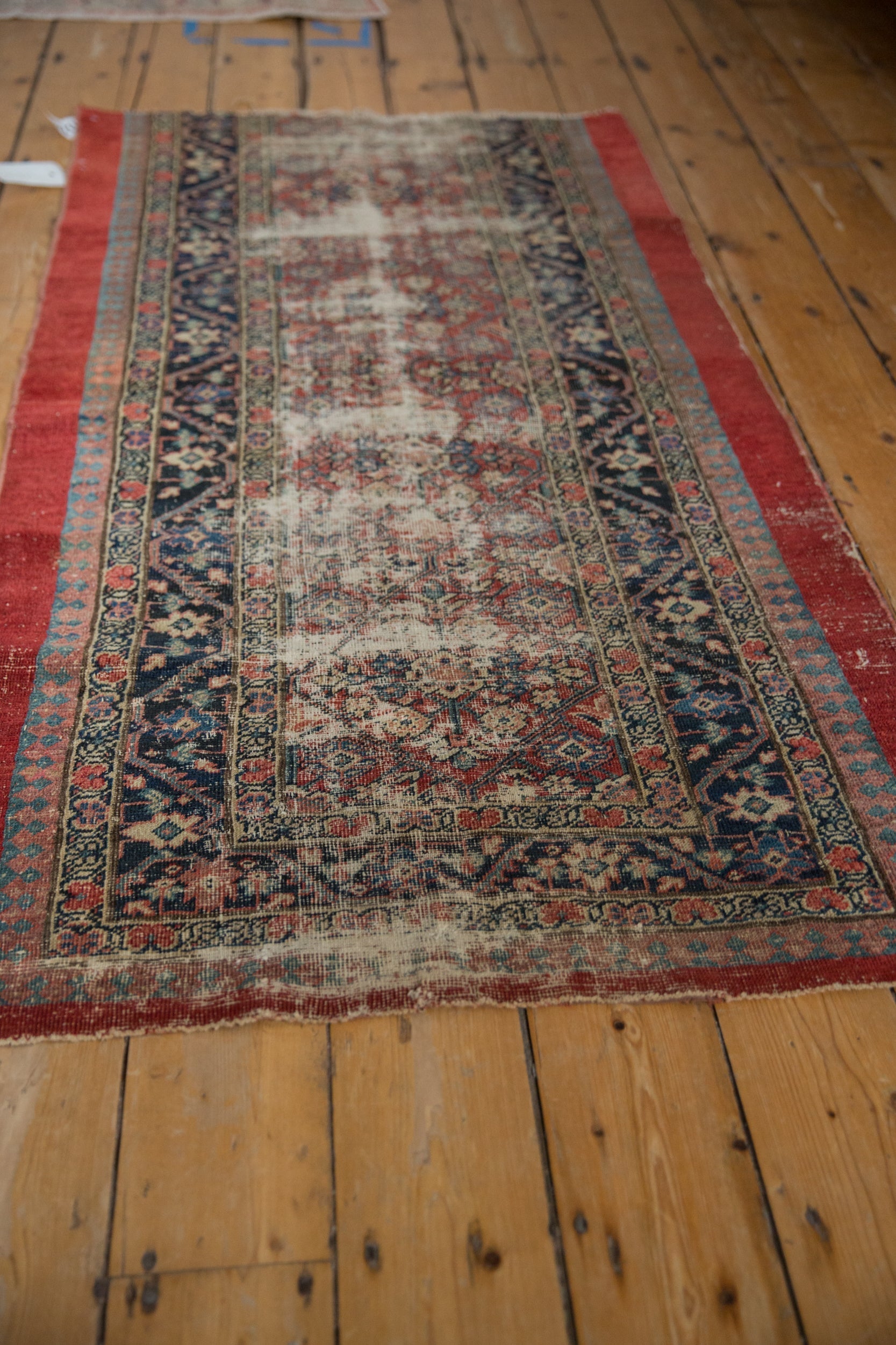 2.5x5.5 Antique Fine Fragment Serab Rug Runner // ONH Item 10267 Image 2