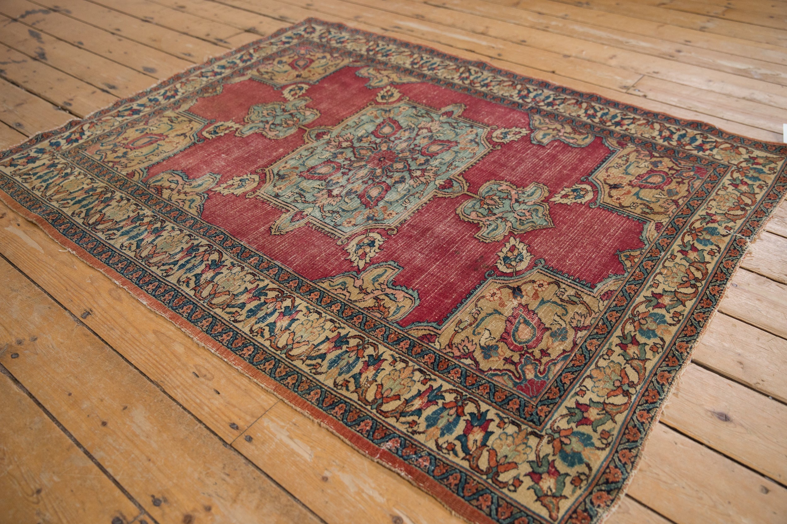 4x5.5 Antique Fine Doroksh Rug // ONH Item 10317 Image 6