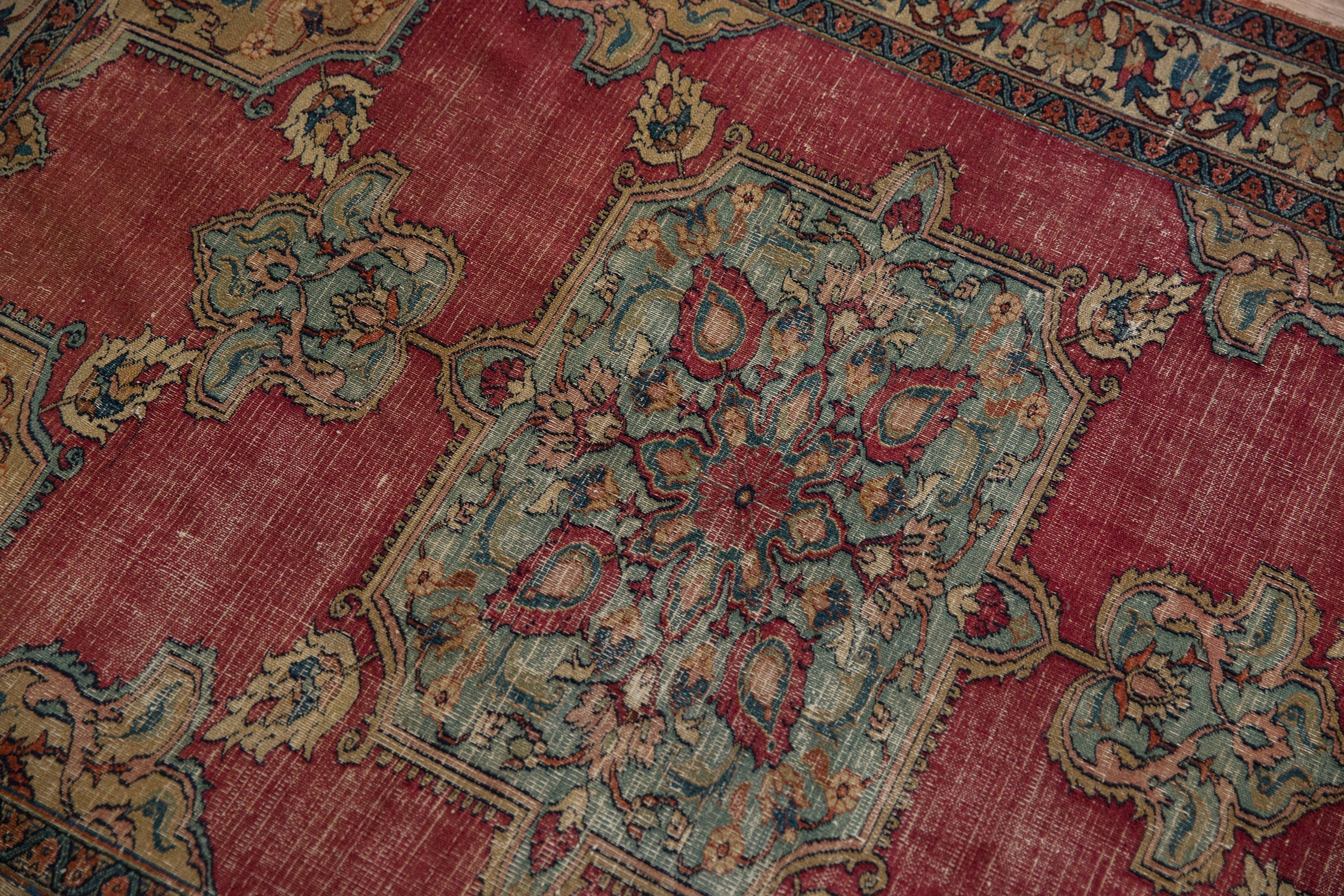 4x5.5 Antique Fine Doroksh Rug // ONH Item 10317 Image 7