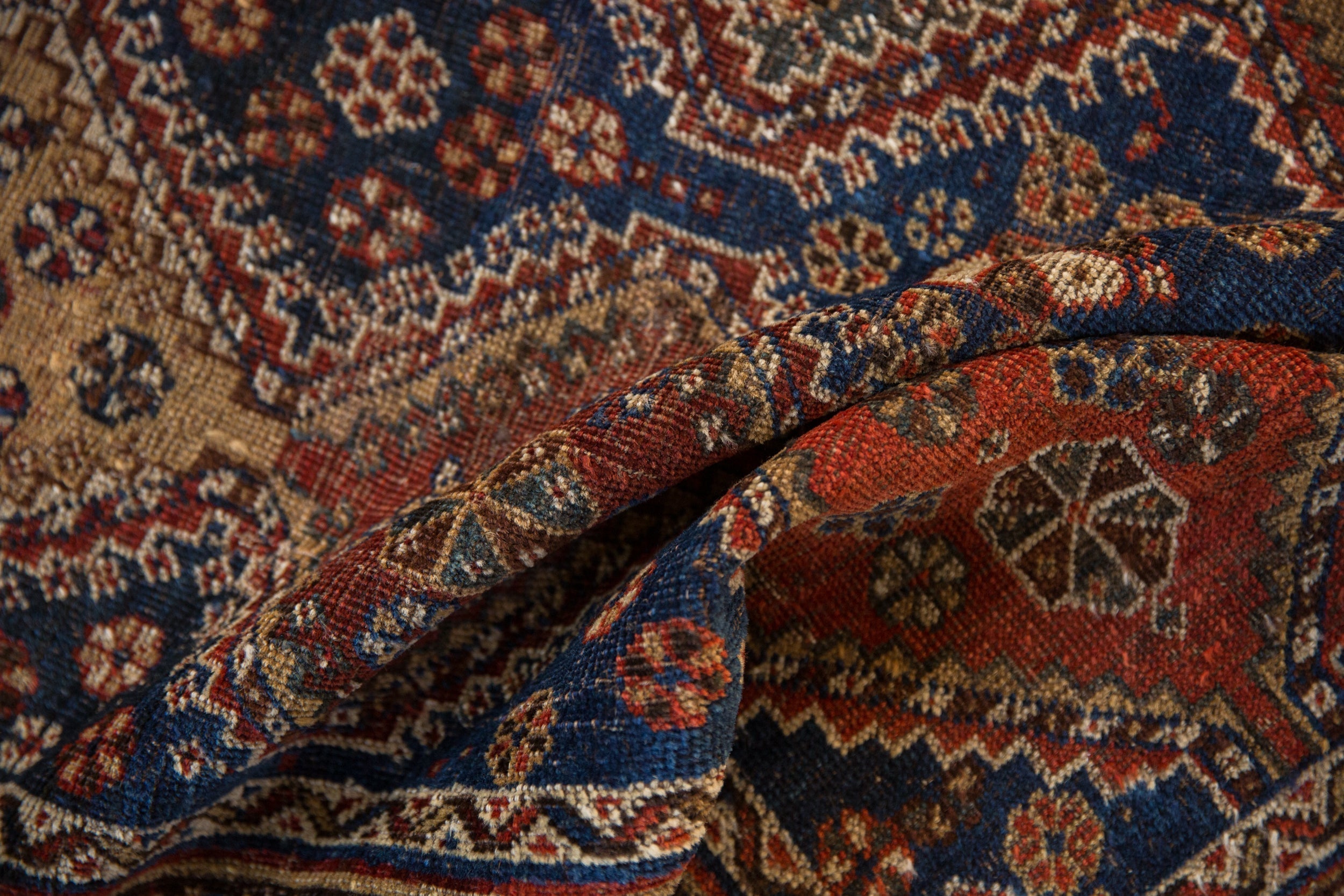 4x4.5 Antique Qashqai Square Rug // ONH Item 10335 Image 8