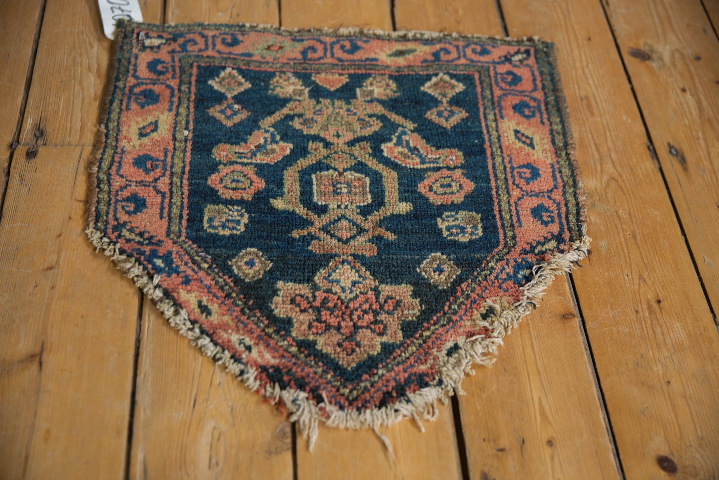 1.5x2 Antique Chairback Northwest Persian Square Rug Mat // ONH Item 10700 Image 3