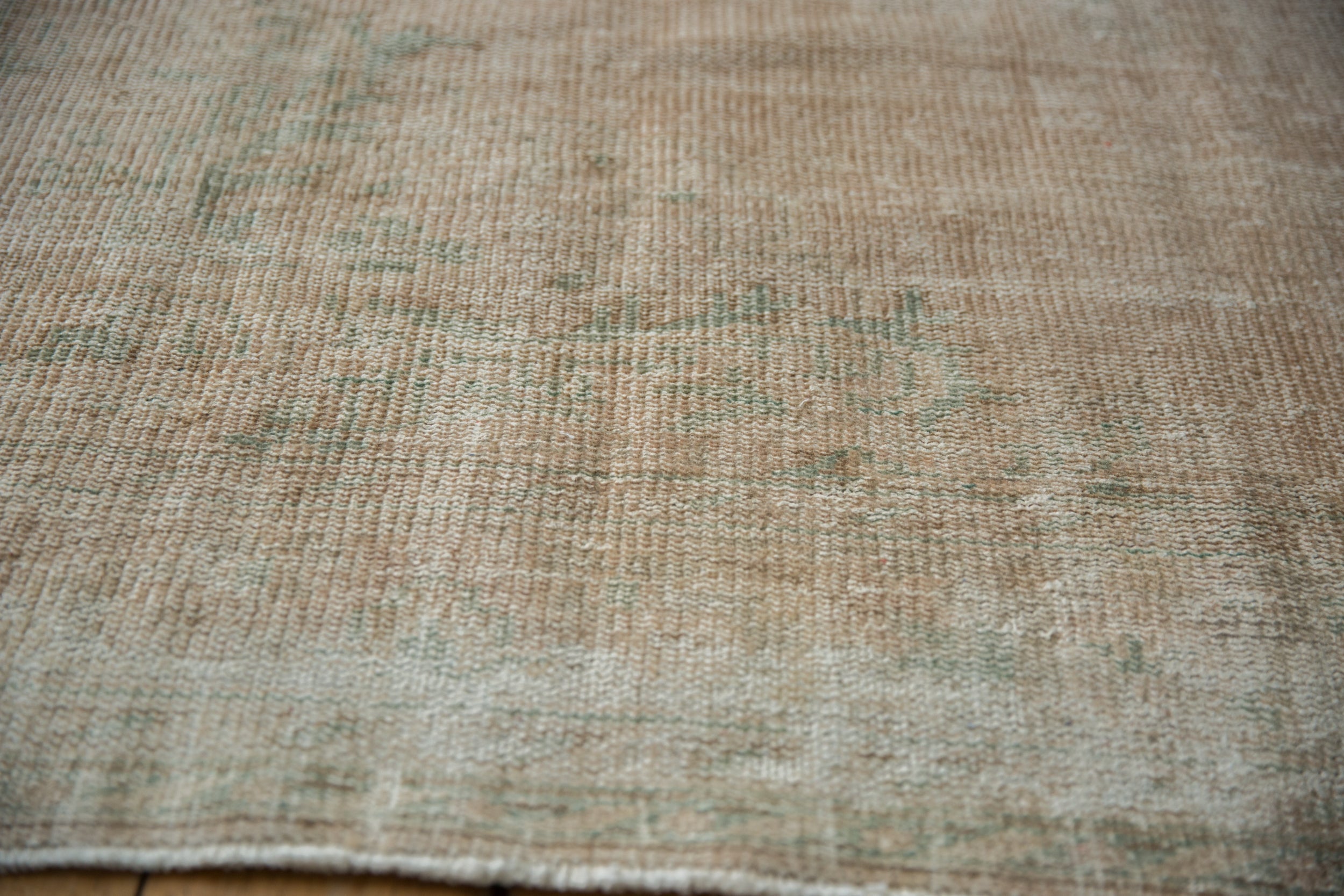 7x9.5 Vintage Distressed Oushak Carpet // ONH Item 10763 Image 7