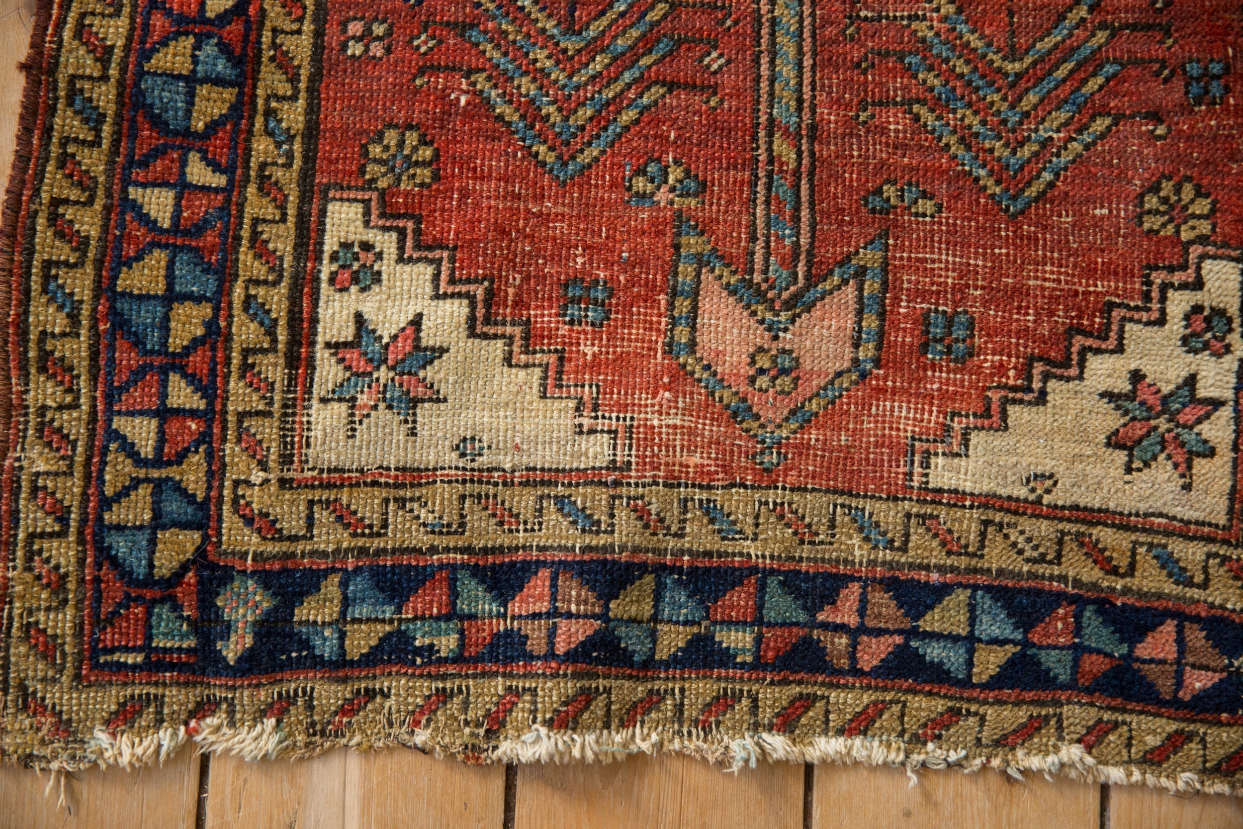 2.5x3.5 Antique Fine Heriz Rug // ONH Item 10859 Image 5