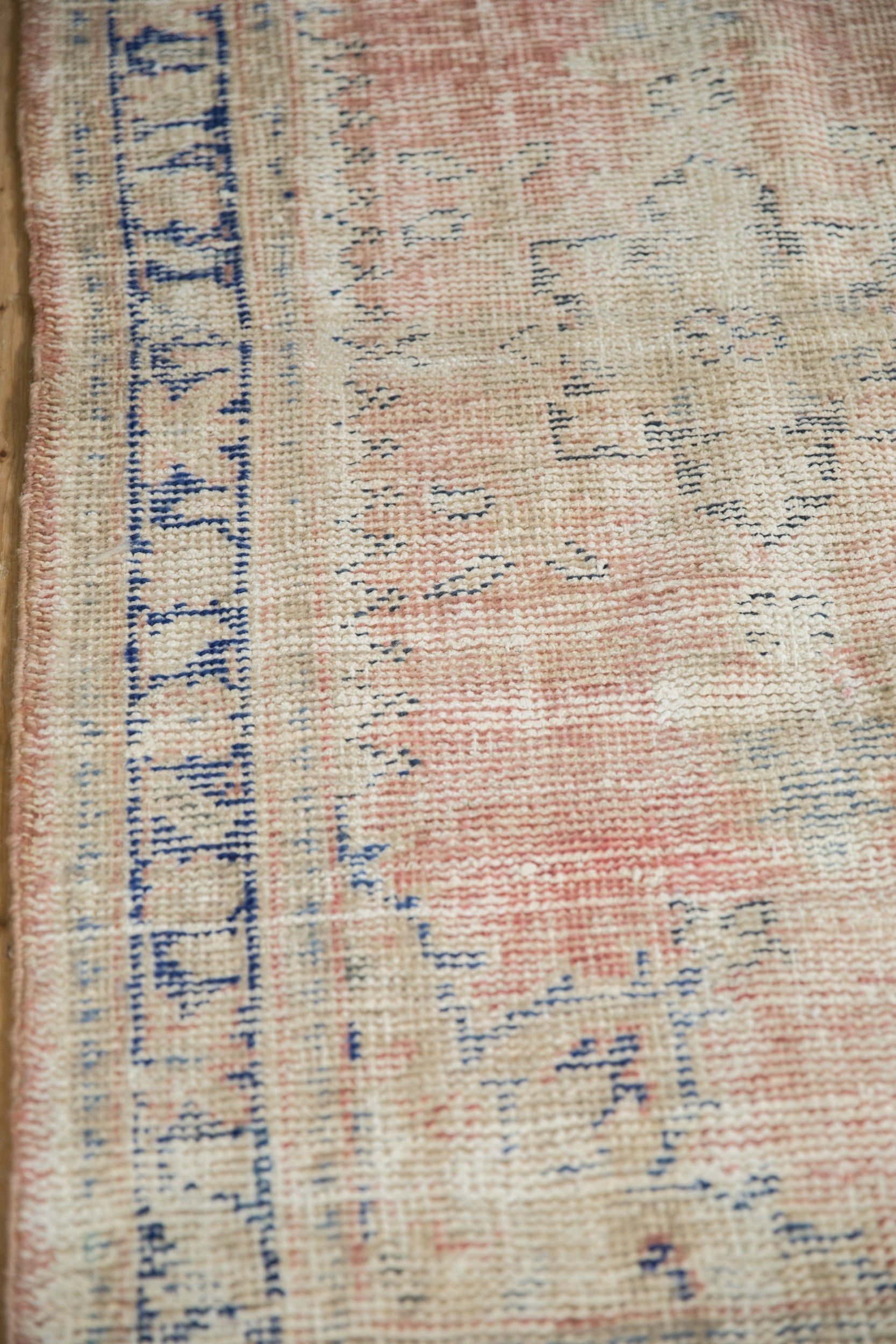 2.5x4.5 Vintage Distressed Oushak Rug // ONH Item 10903 Image 4