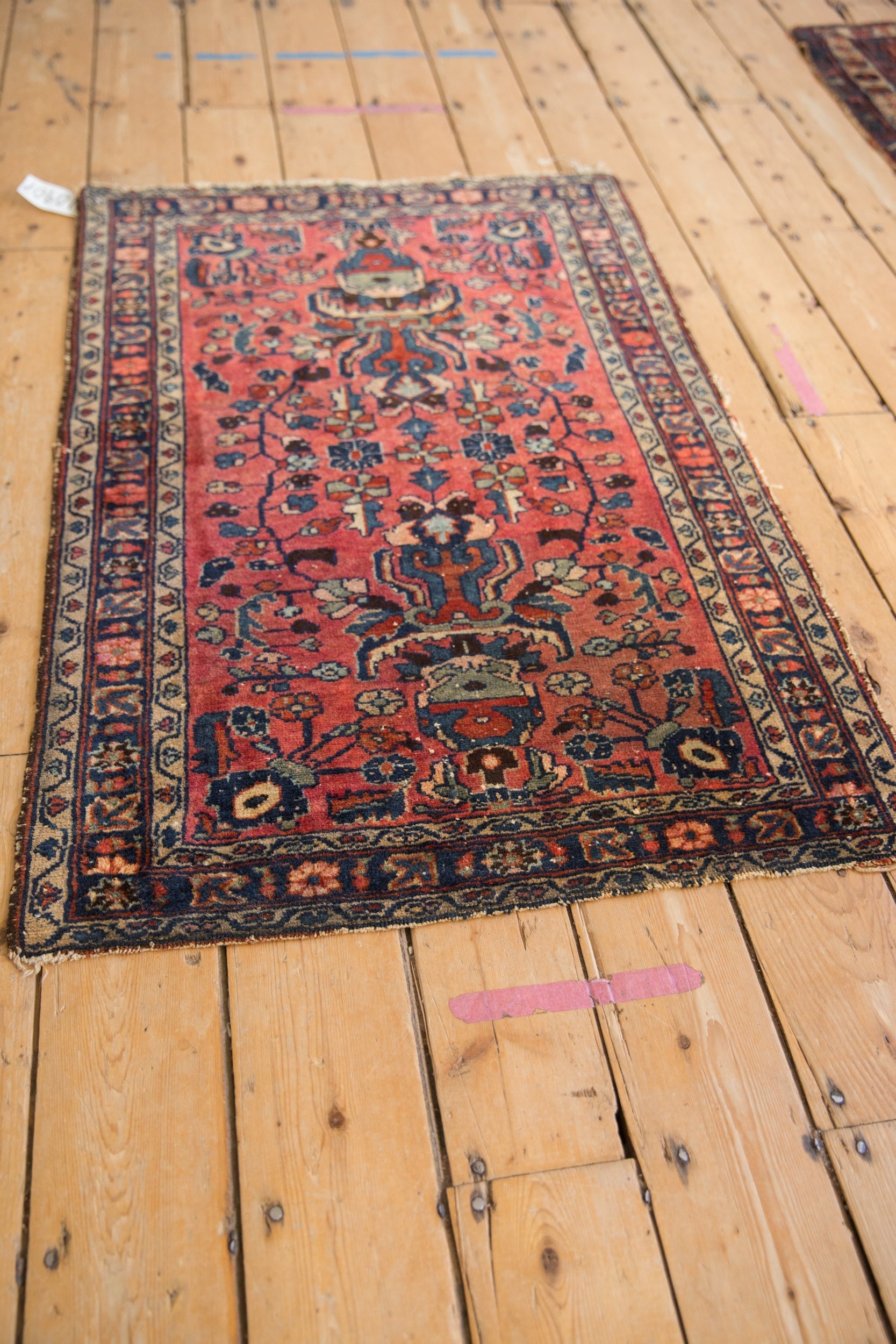 2.5x4 Vintage Fine Lilihan Rug // ONH Item 10907 Image 3