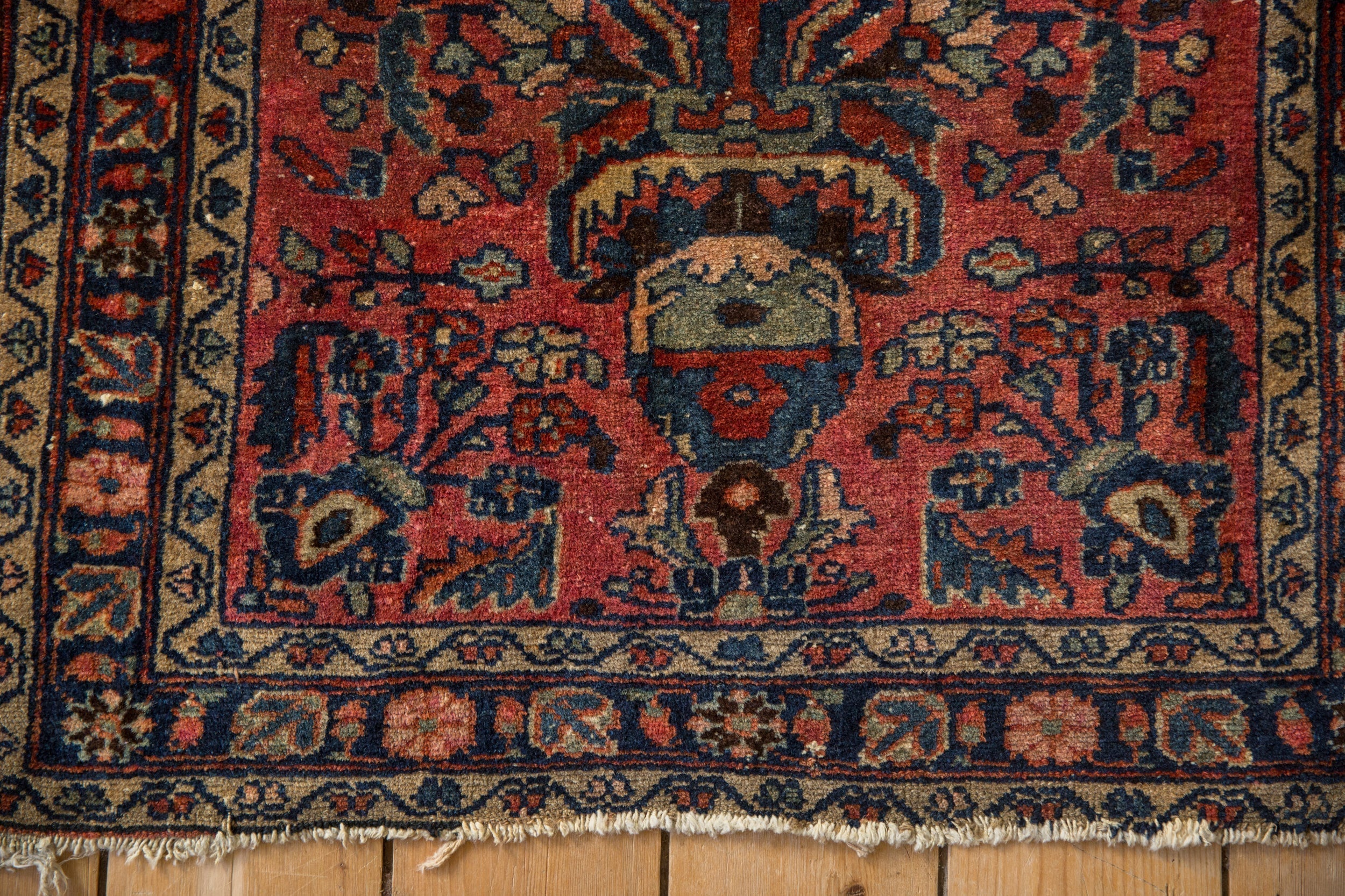 2.5x4 Vintage Fine Lilihan Rug // ONH Item 10907 Image 5
