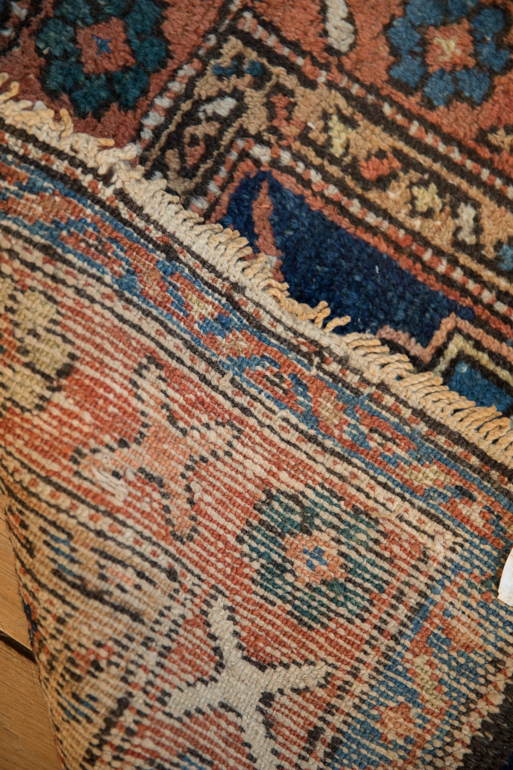 2.5x4.5 Antique Heriz Rug // ONH Item 11610 Image 9