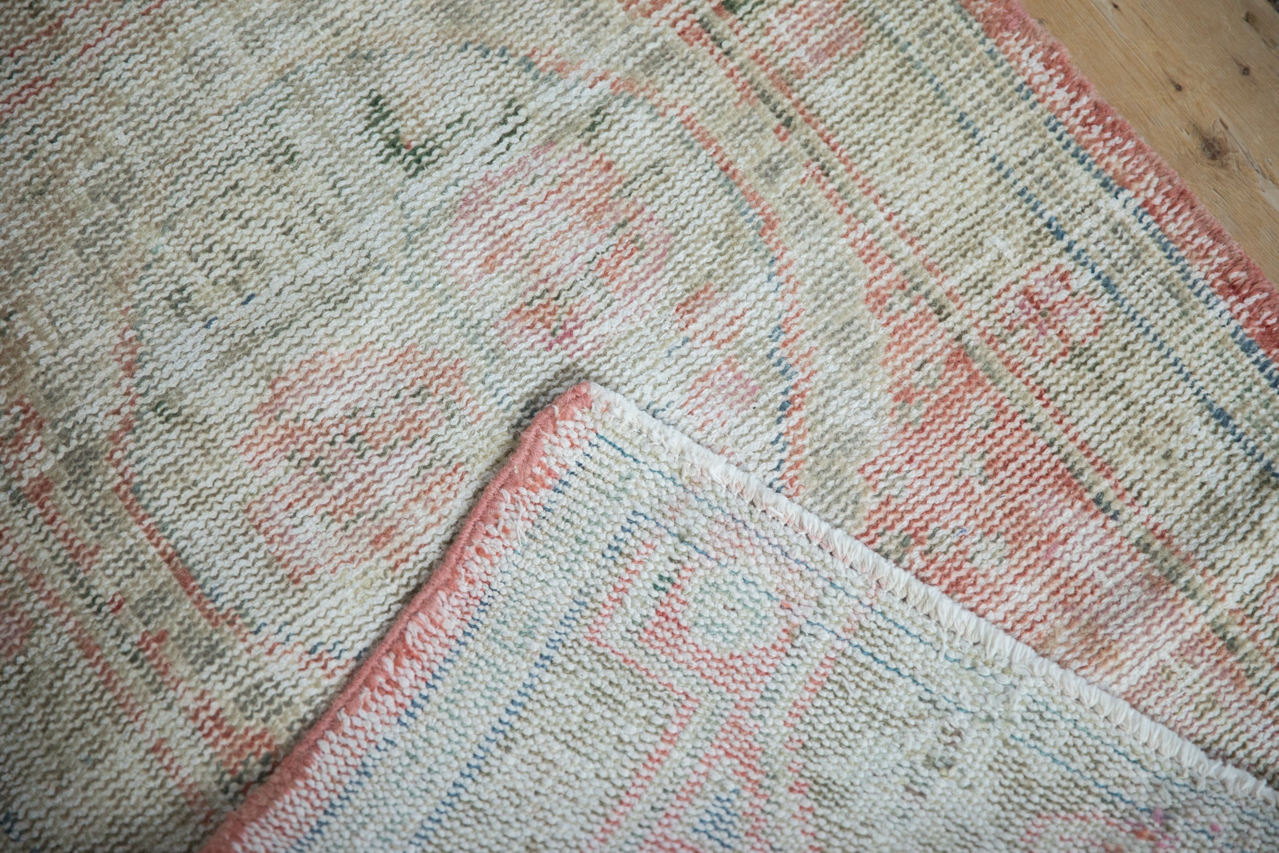 Vintage Distressed Oushak Rug // ONH Item: 11668, Image 7