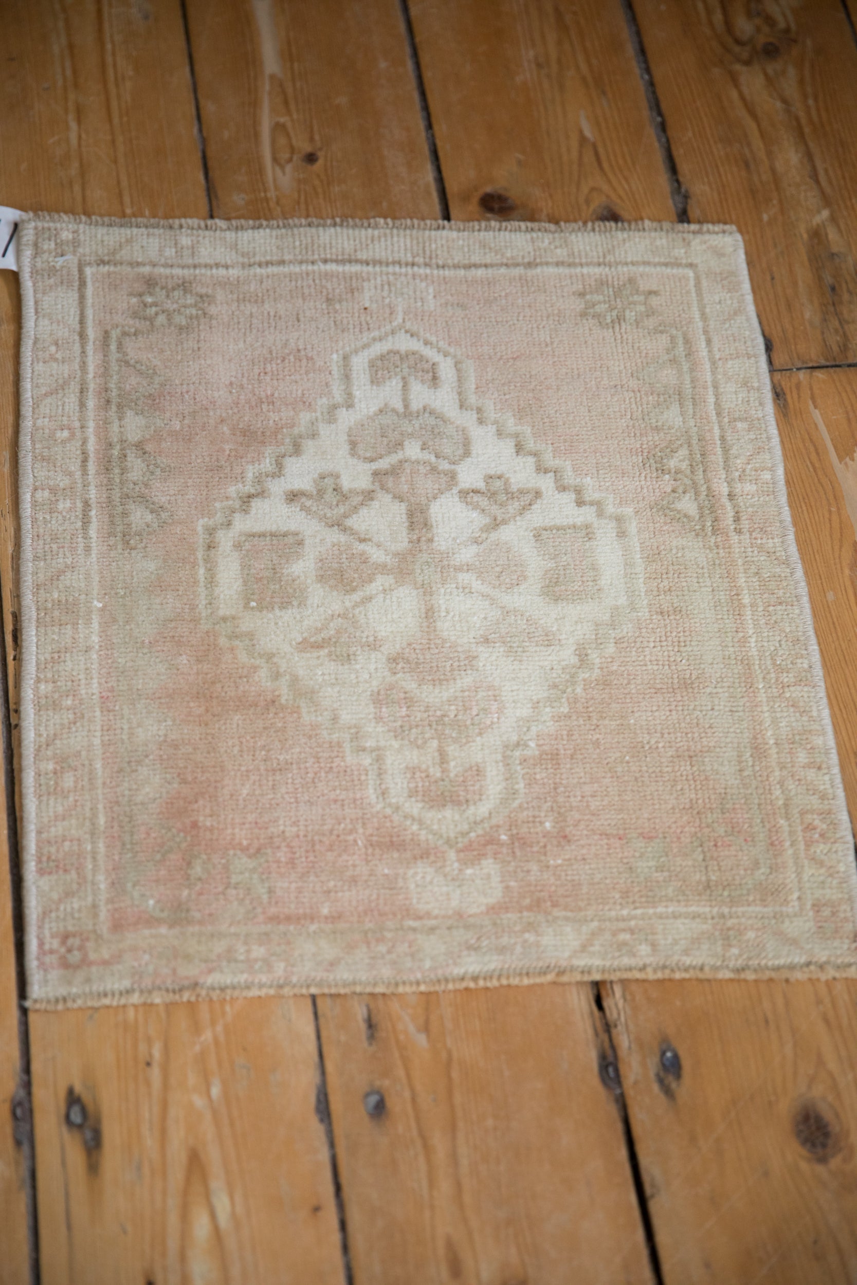 Vintage Distressed Oushak Square Rug Mat // ONH Item: 11678, Image 2