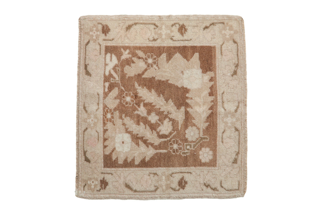Vintage Distressed Oushak Square Rug Mat // ONH Item: 11720