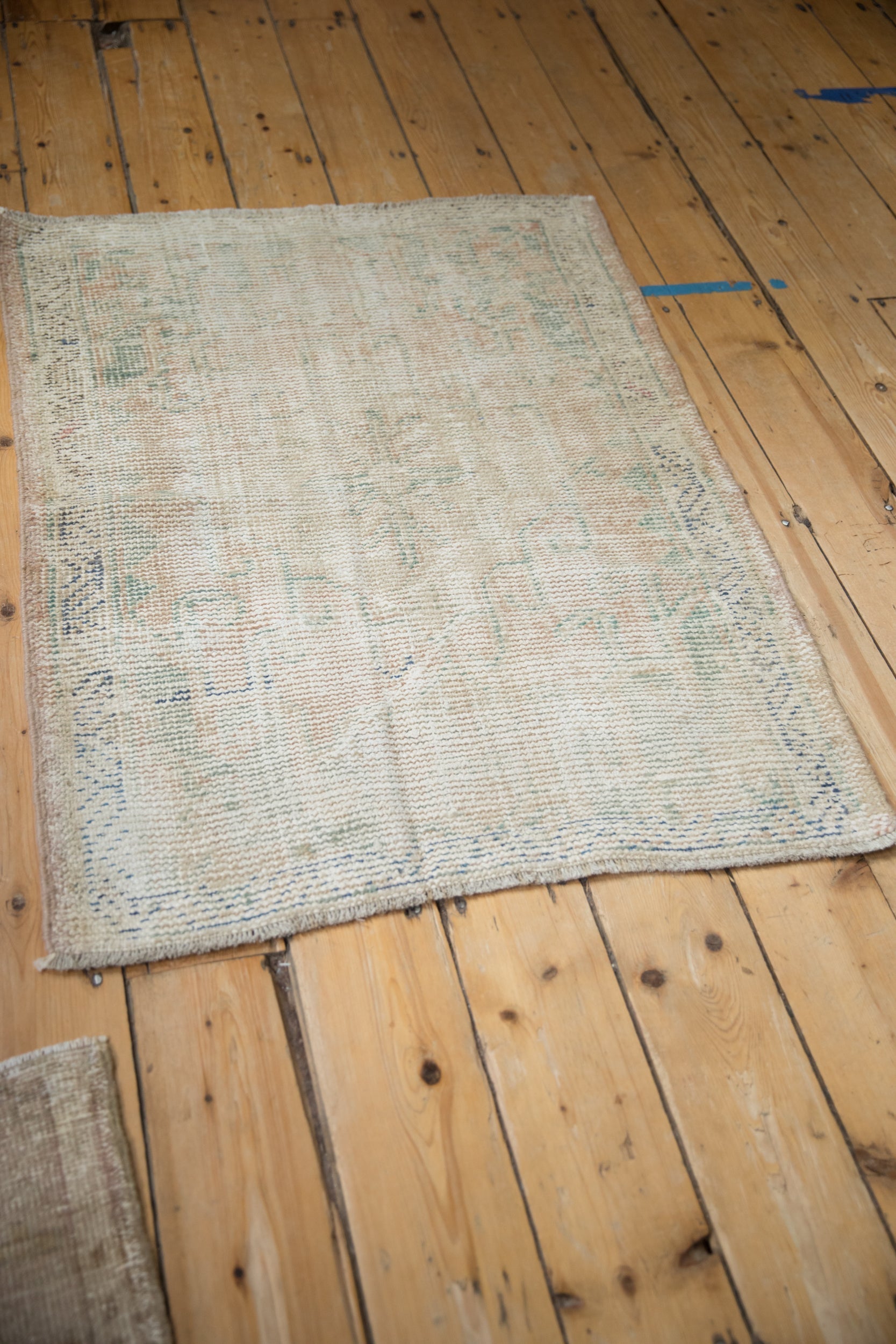 Vintage Distressed Oushak Square Rug // ONH Item: 11772, Image 5