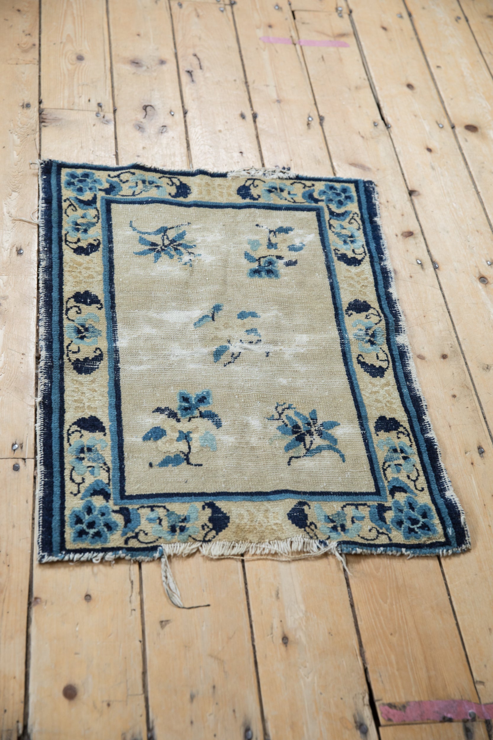 2x2.5 Antique Peking Square Rug Mat // ONH Item 11993 Image 4