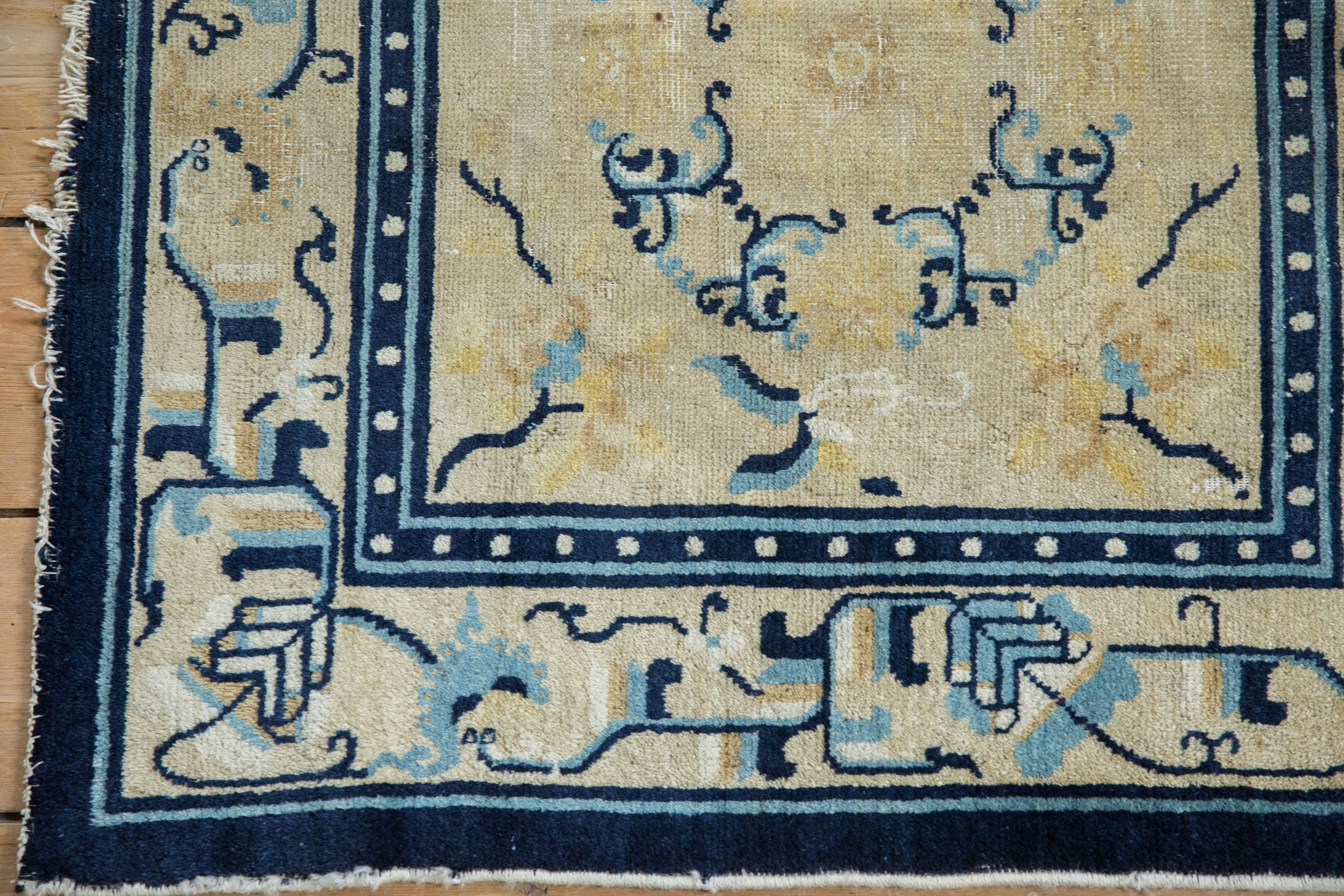 2.5x2.5 Antique Peking Square Rug Mat // ONH Item 11996 Image 2