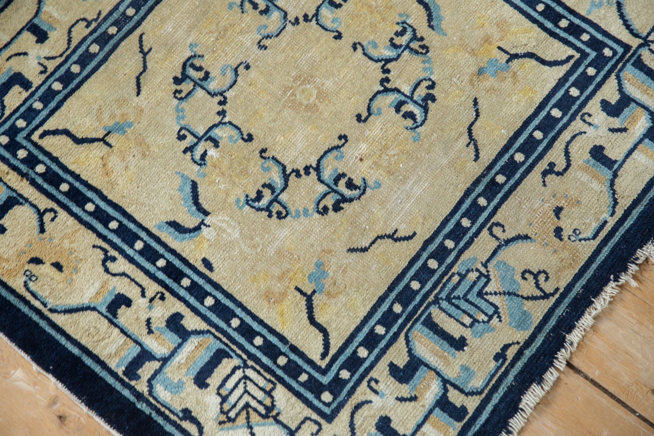 2.5x2.5 Antique Peking Square Rug Mat // ONH Item 11996 Image 5