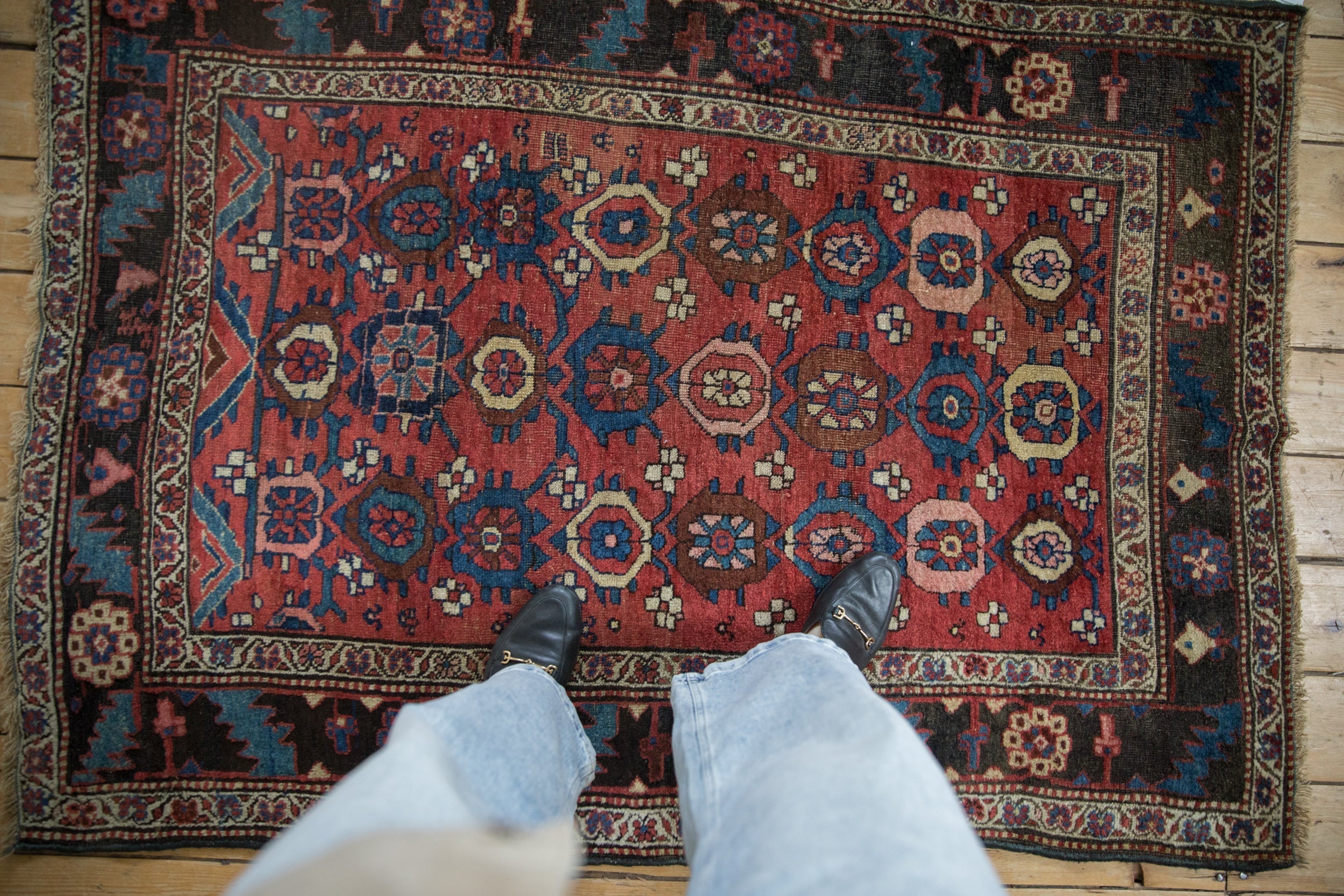 4x5.5 Antique Kurdish Bijar Rug // ONH Item 12010 Image 1