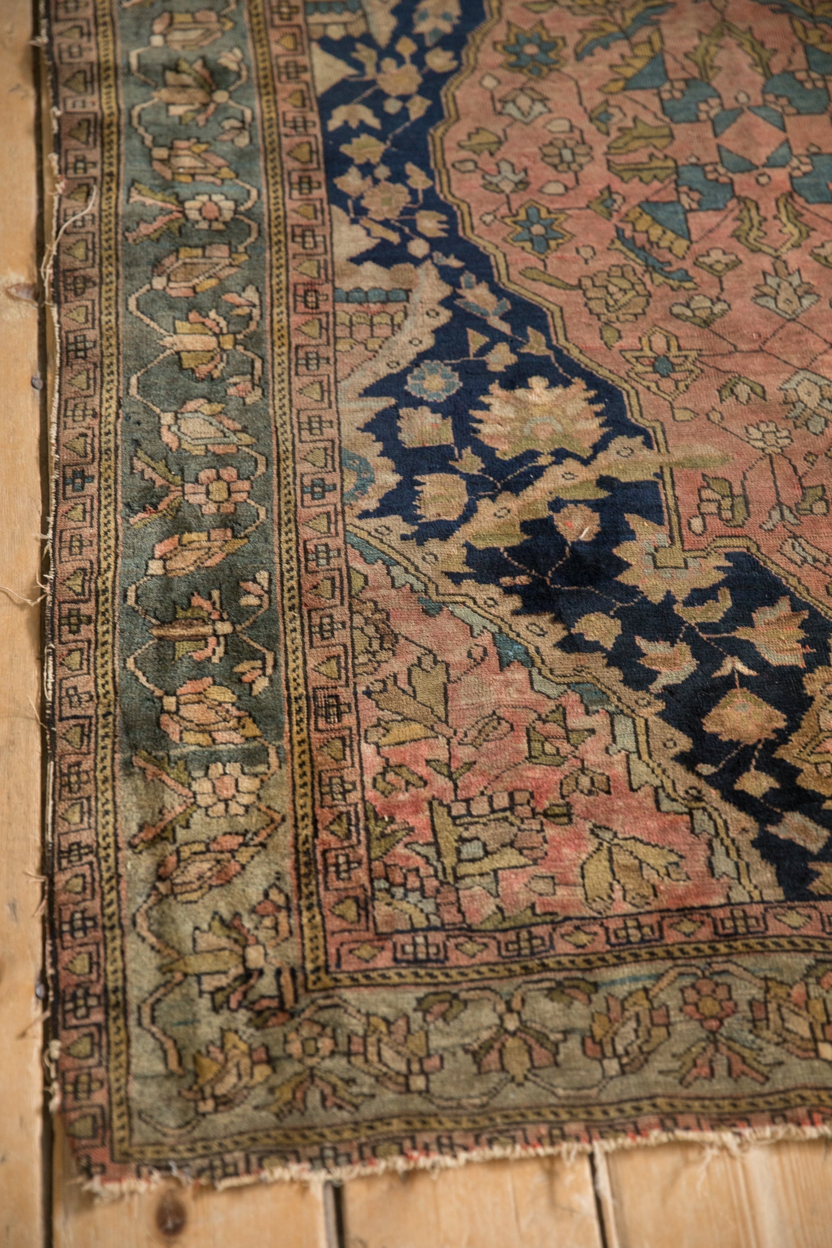 Antique Fine Malayer Rug // ONH Item: 12012, Image 4