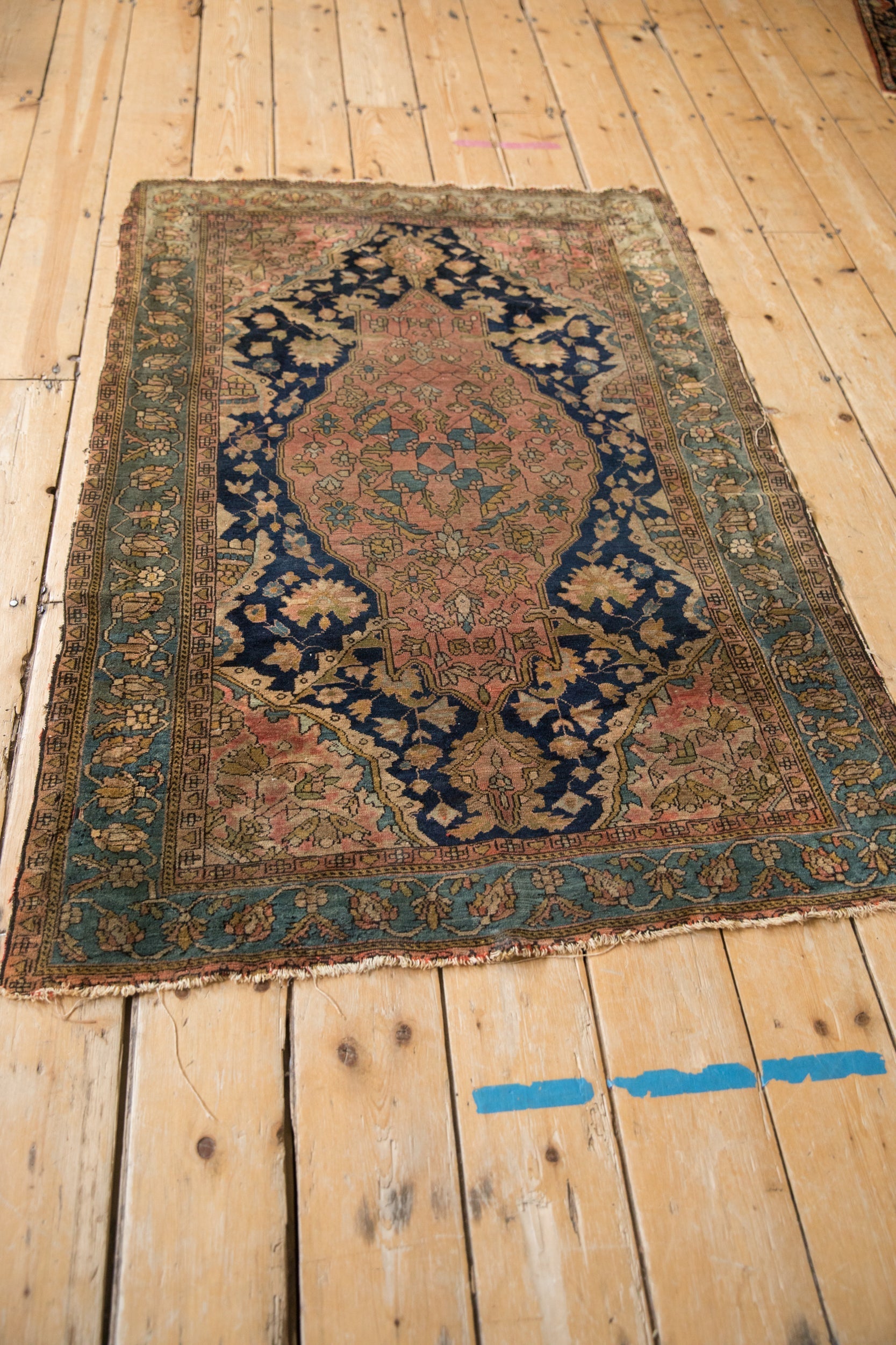 Antique Fine Malayer Rug // ONH Item: 12012, Image 5