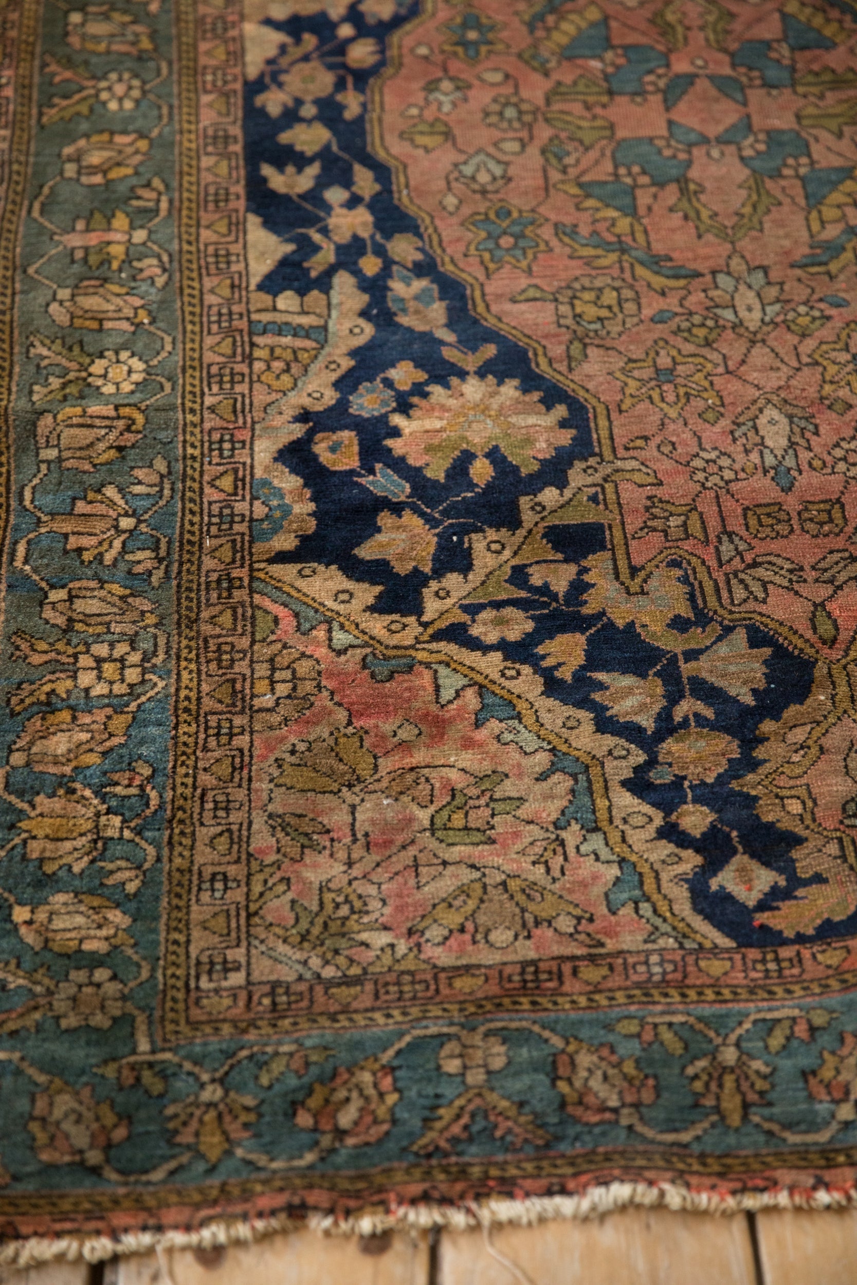 Antique Fine Malayer Rug // ONH Item: 12012, Image 6