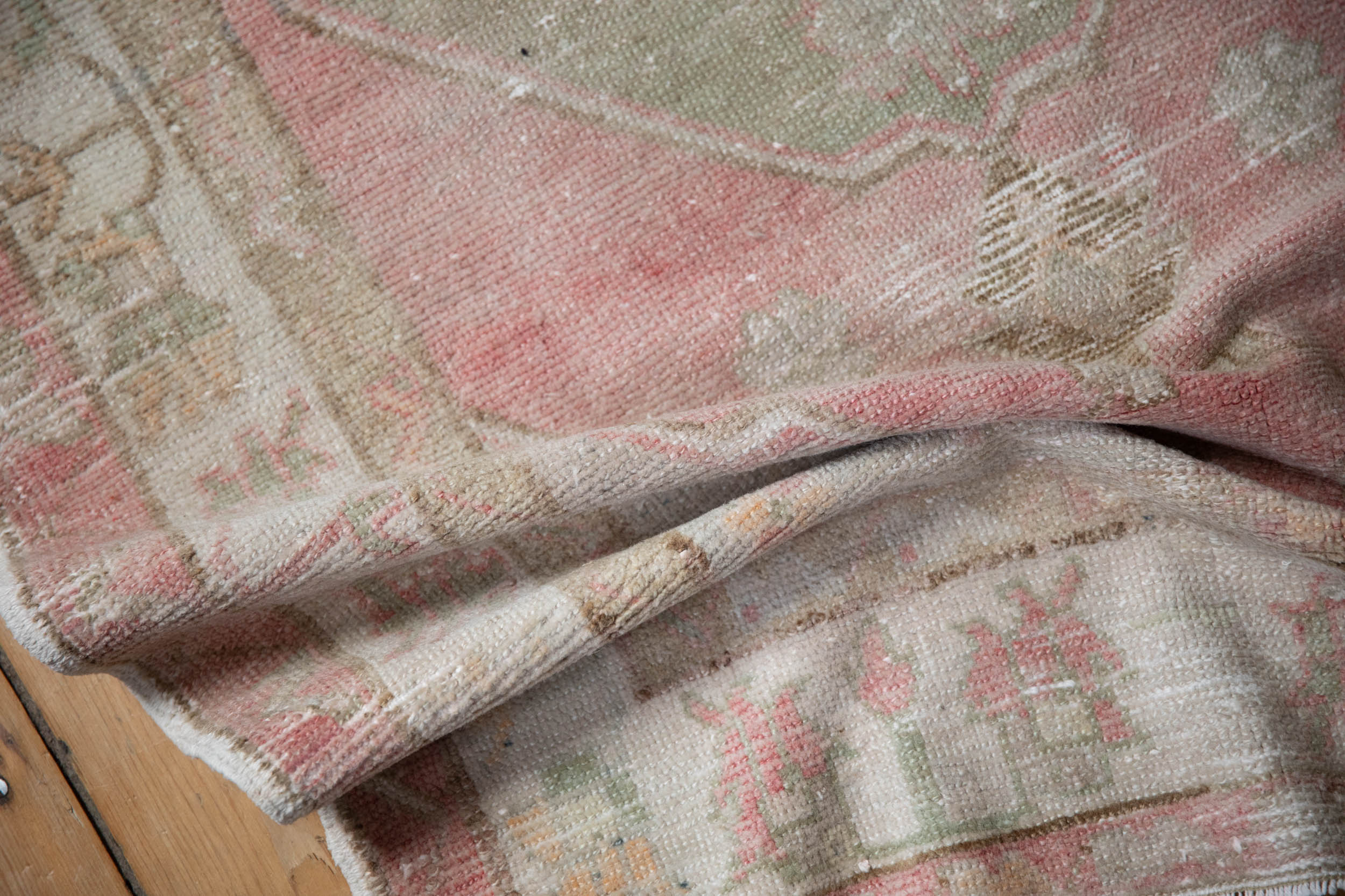 Vintage Distressed Oushak Rug // ONH Item: 12052, Image 7