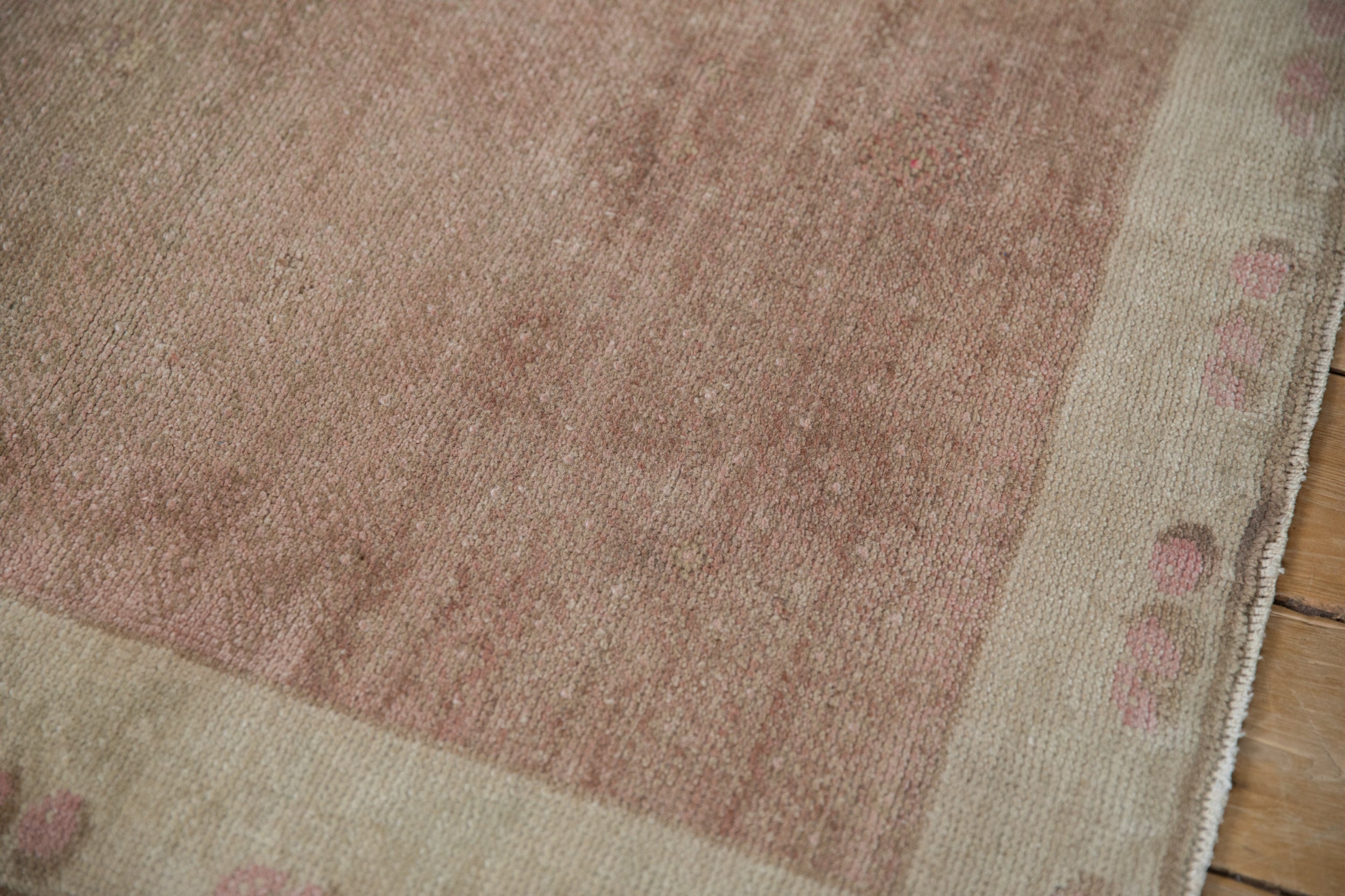 4x6 Vintage Distressed Oushak Rug // ONH Item 12071 Image 6