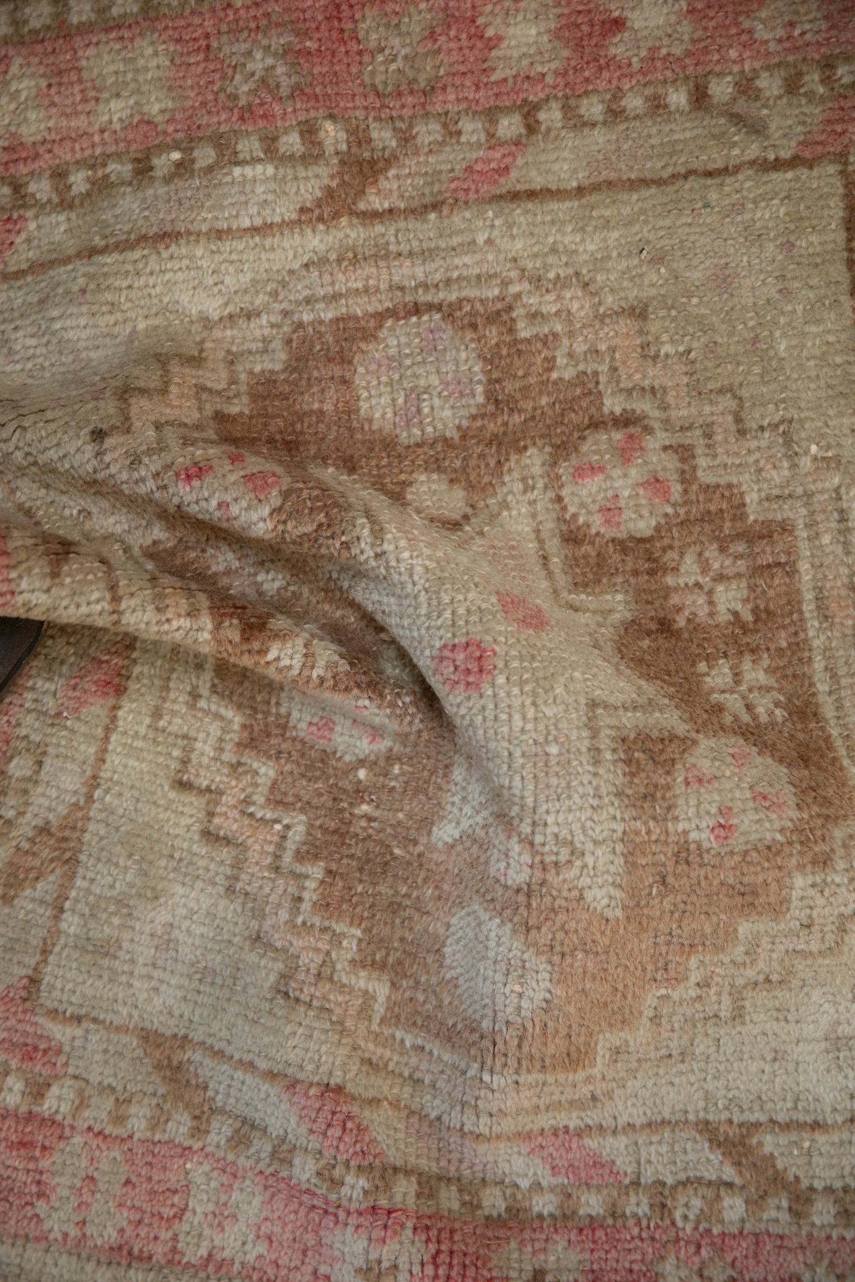 Vintage Distressed Oushak Square Rug Mat // ONH Item: 12234, Image 5