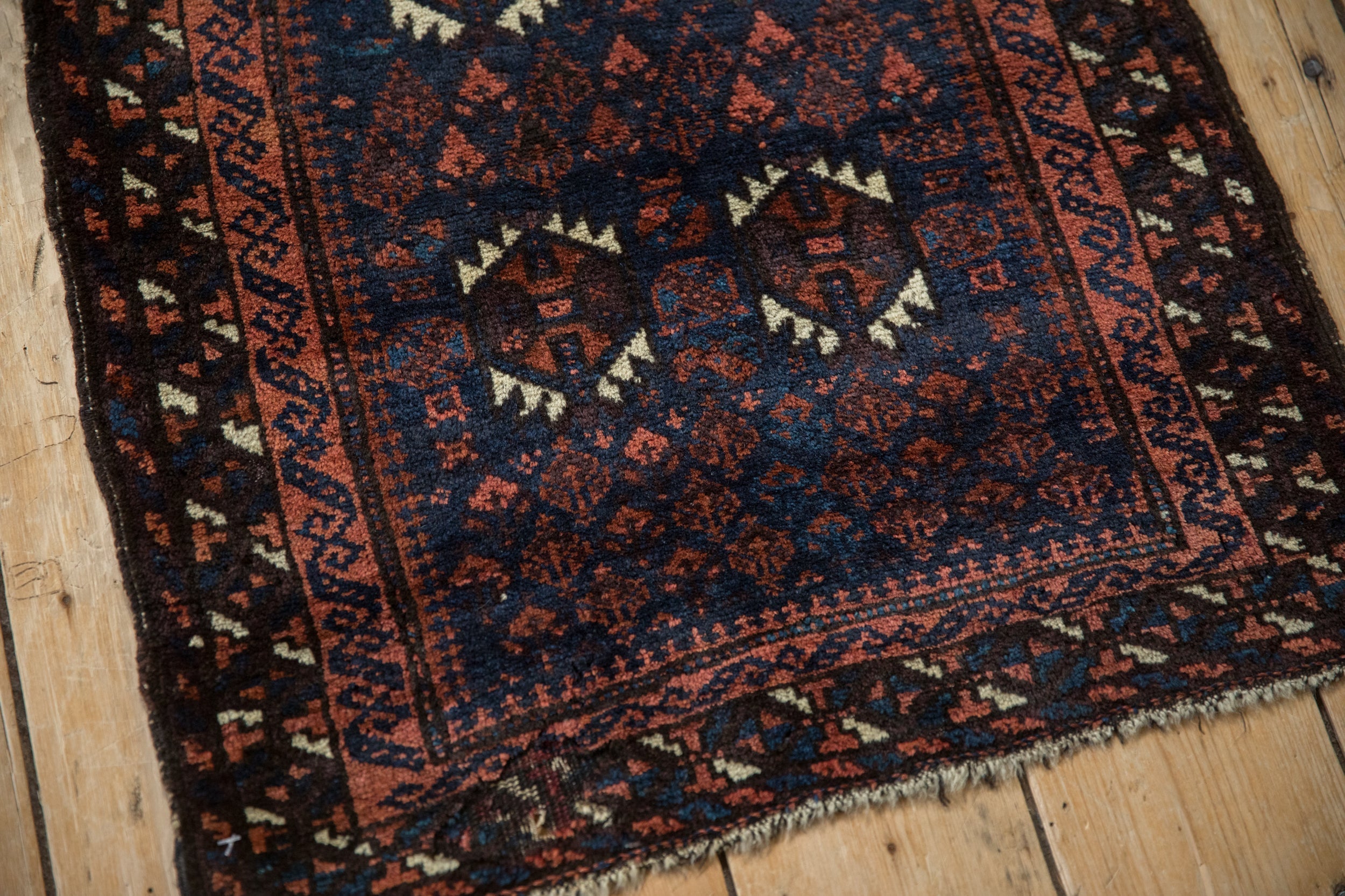 Antique Belouch Rug Mat // ONH Item: 12259, Image 5