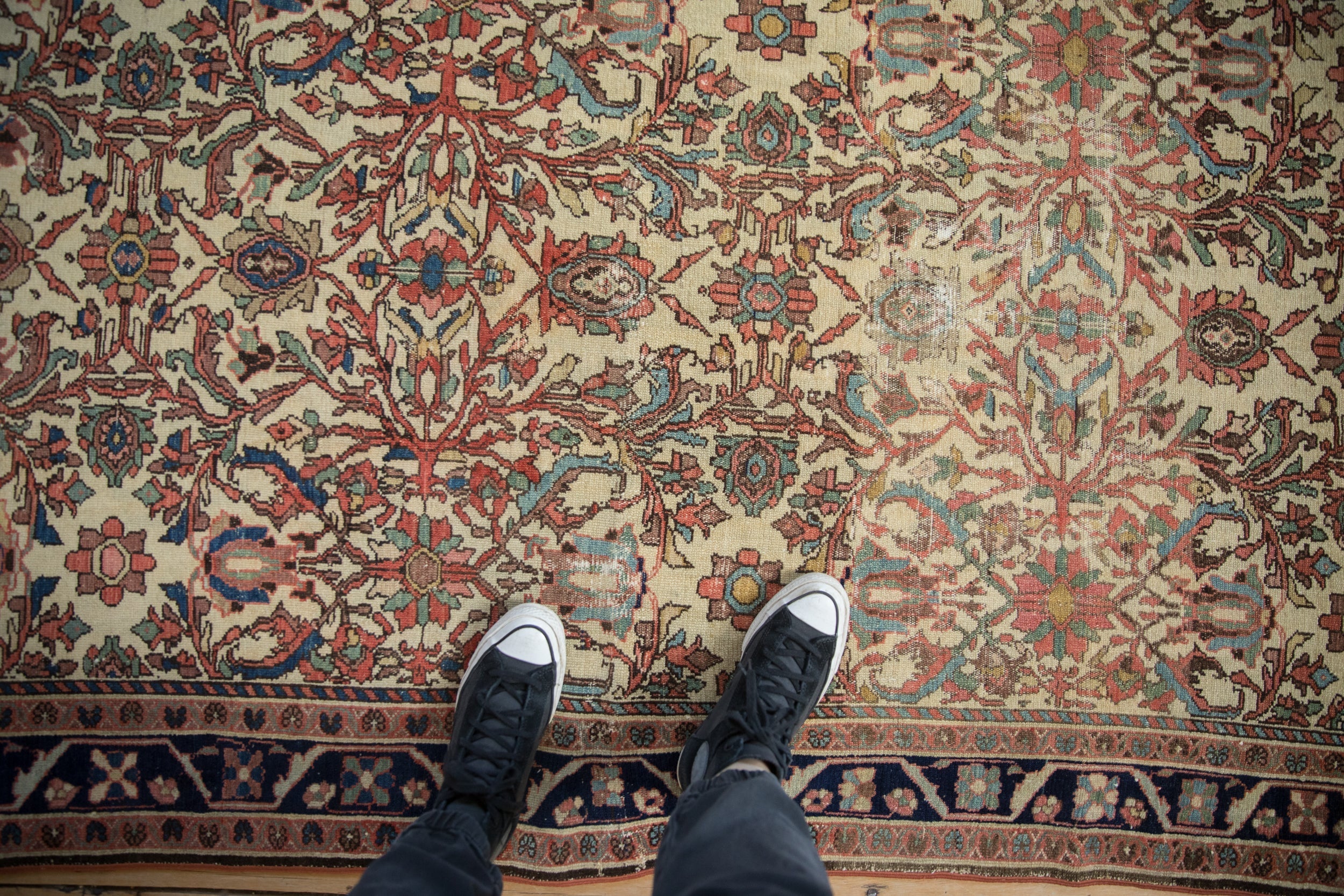 Antique Fine Malayer Rug // ONH Item: 12301, Image 1