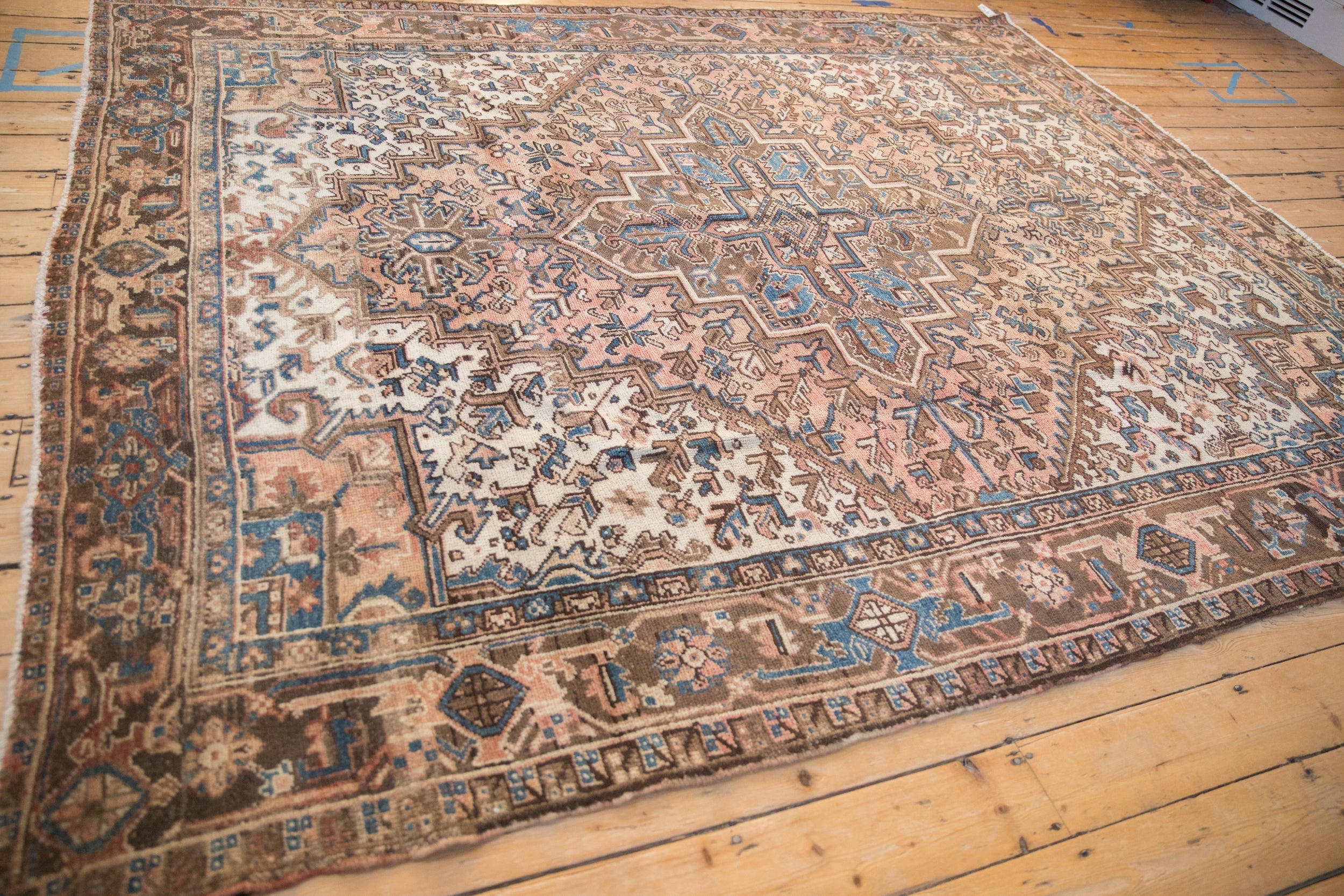 Vintage Mehrivan Carpet // ONH Item: 12452, Image 7