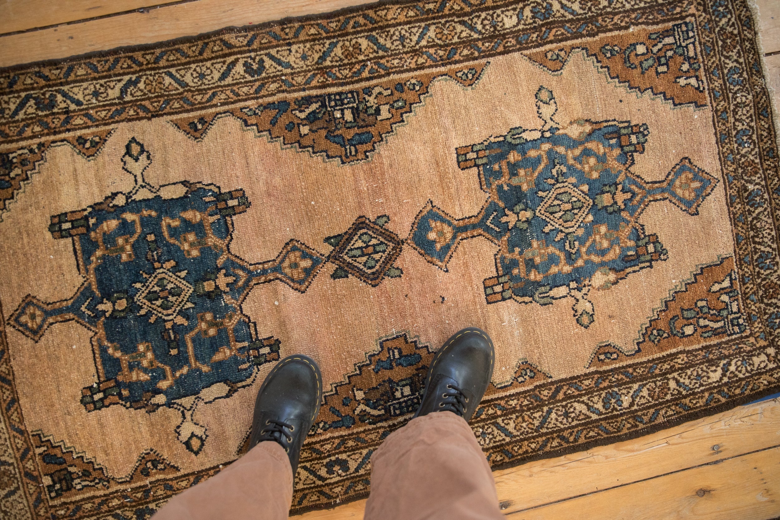 Vintage Mehriban Rug // ONH Item: 12507, Image 1