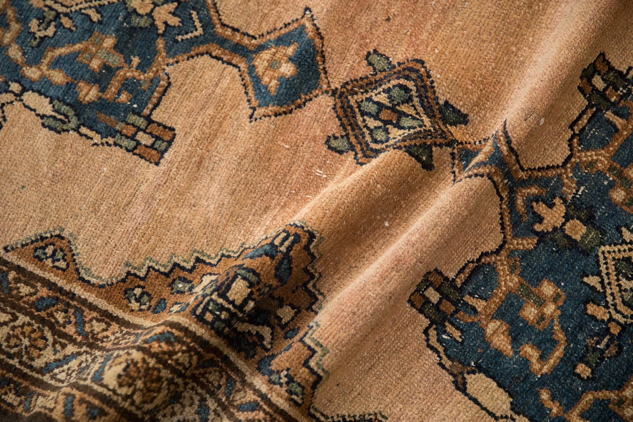 Vintage Mehriban Rug // ONH Item: 12507, Image 8