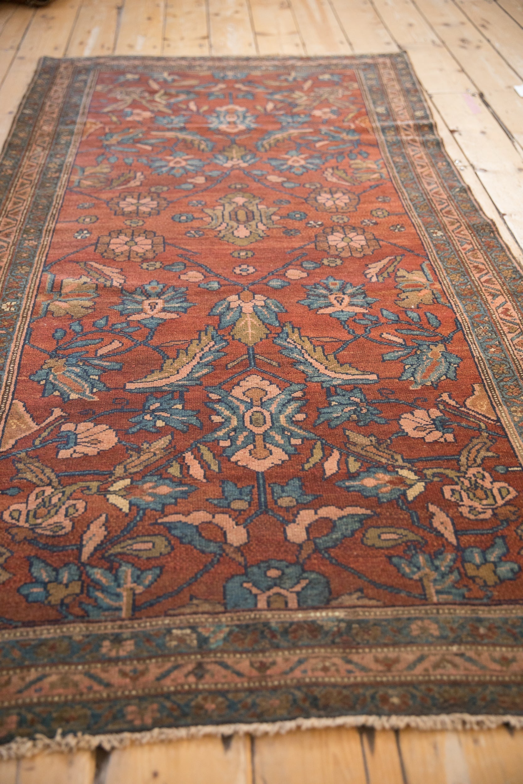 Antique Mehriban Rug // ONH Item: 12523, Image 7