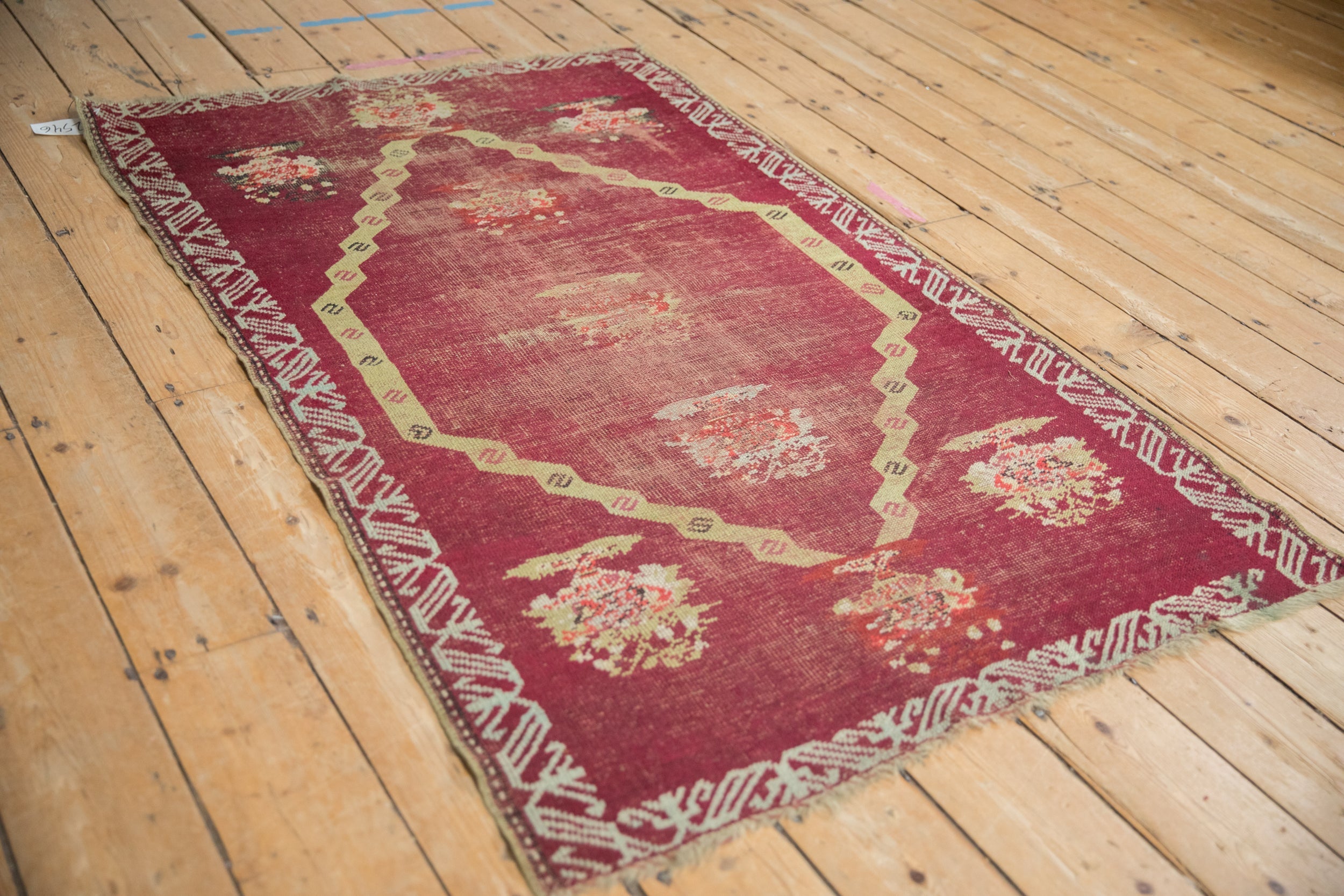 Antique Anatolian Rug // ONH Item: 12546, Image 3