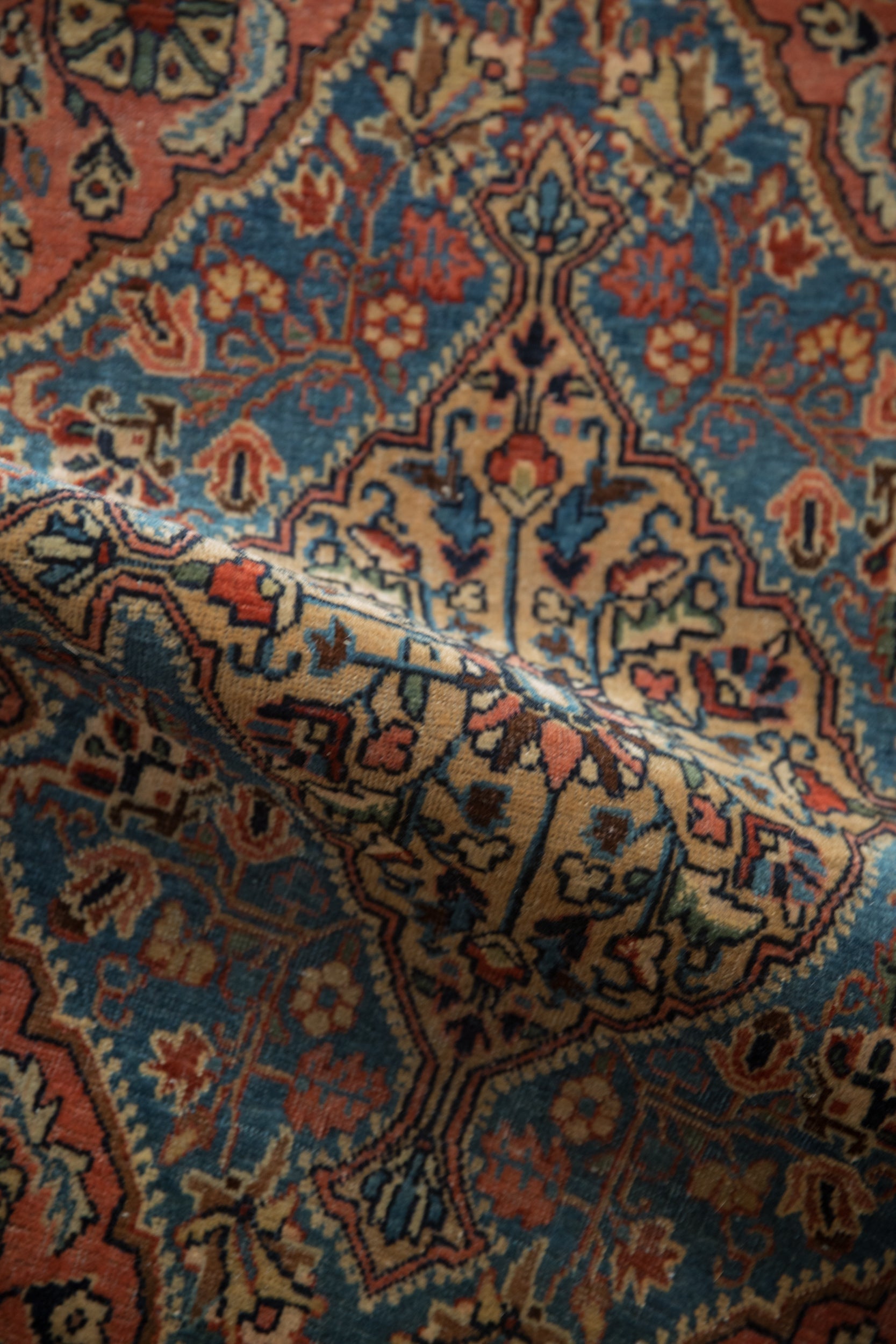 Vintage Farahan Sarouk Rug Mat // ONH Item: 12553, Image 7