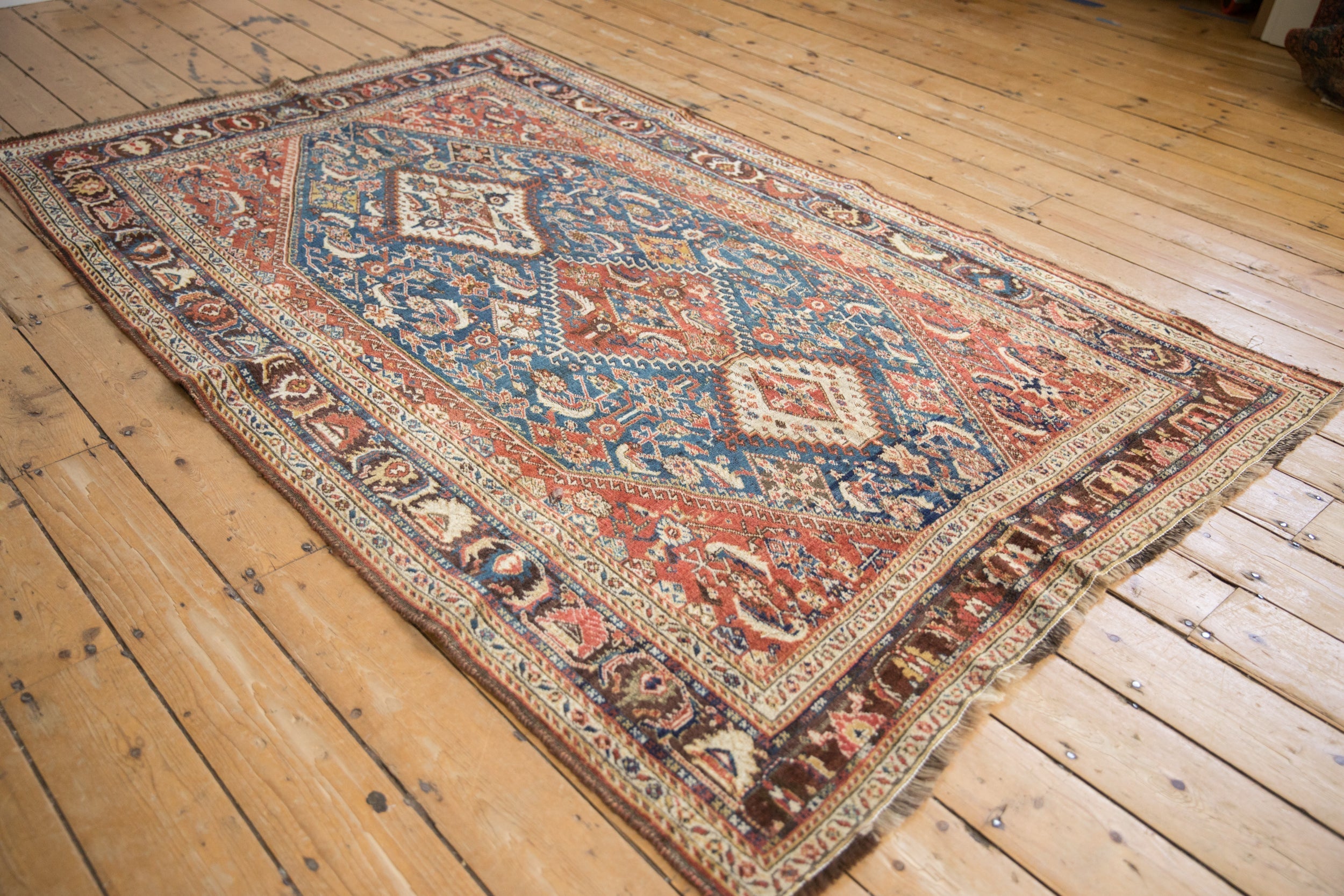 Antique Fine Qashqai Rug // ONH Item: 12617, Image 3