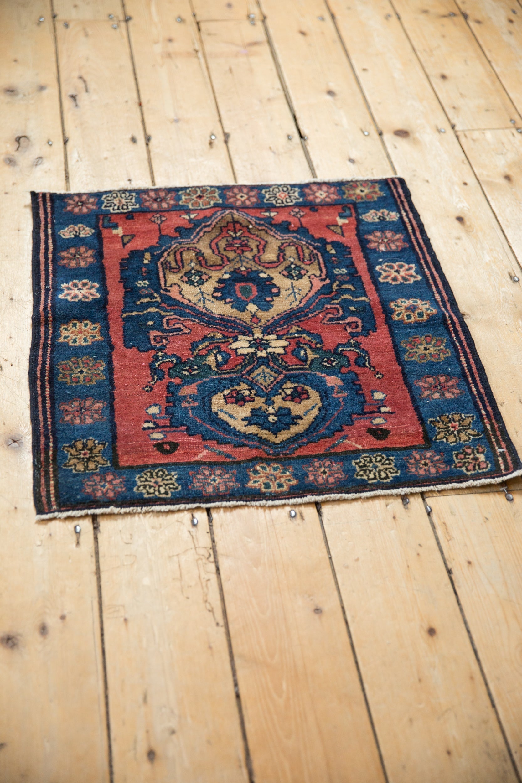 Antique Fine Malayer Square Rug Mat // ONH Item: 12649, Image 5