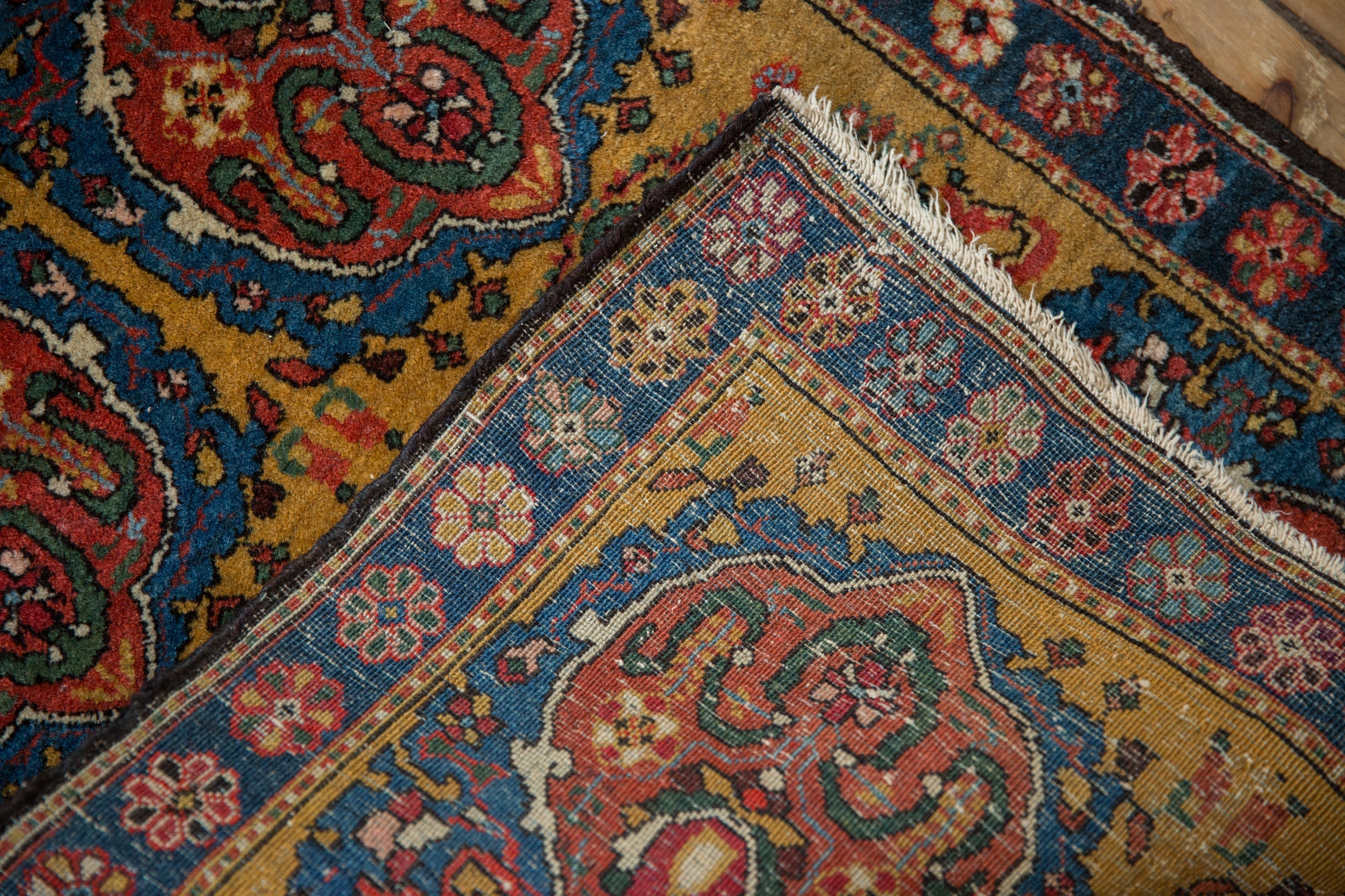 Antique Fine Farahan Sarouk Square Rug Mat // ONH Item: 12650, Image 9