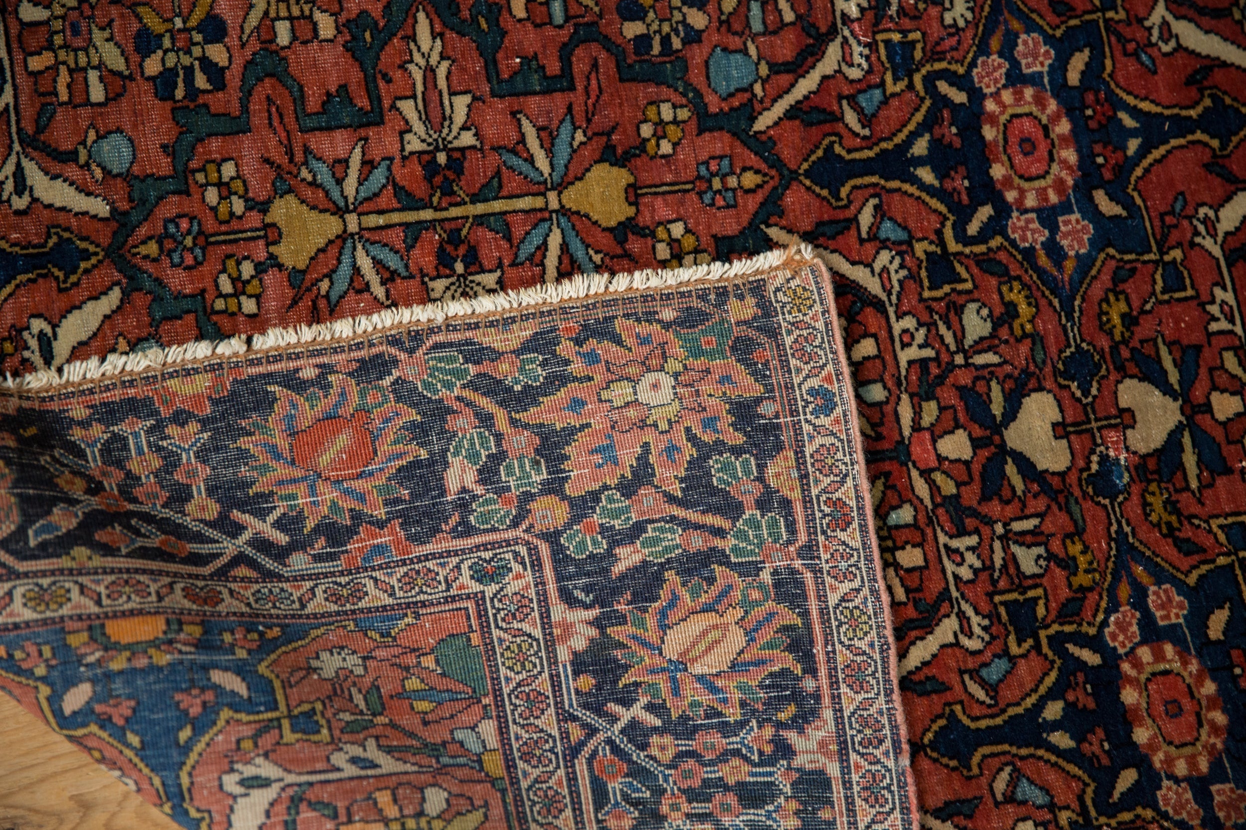 Antique Fine Farahan Sarouk Rug // ONH Item: 12654, Image 10