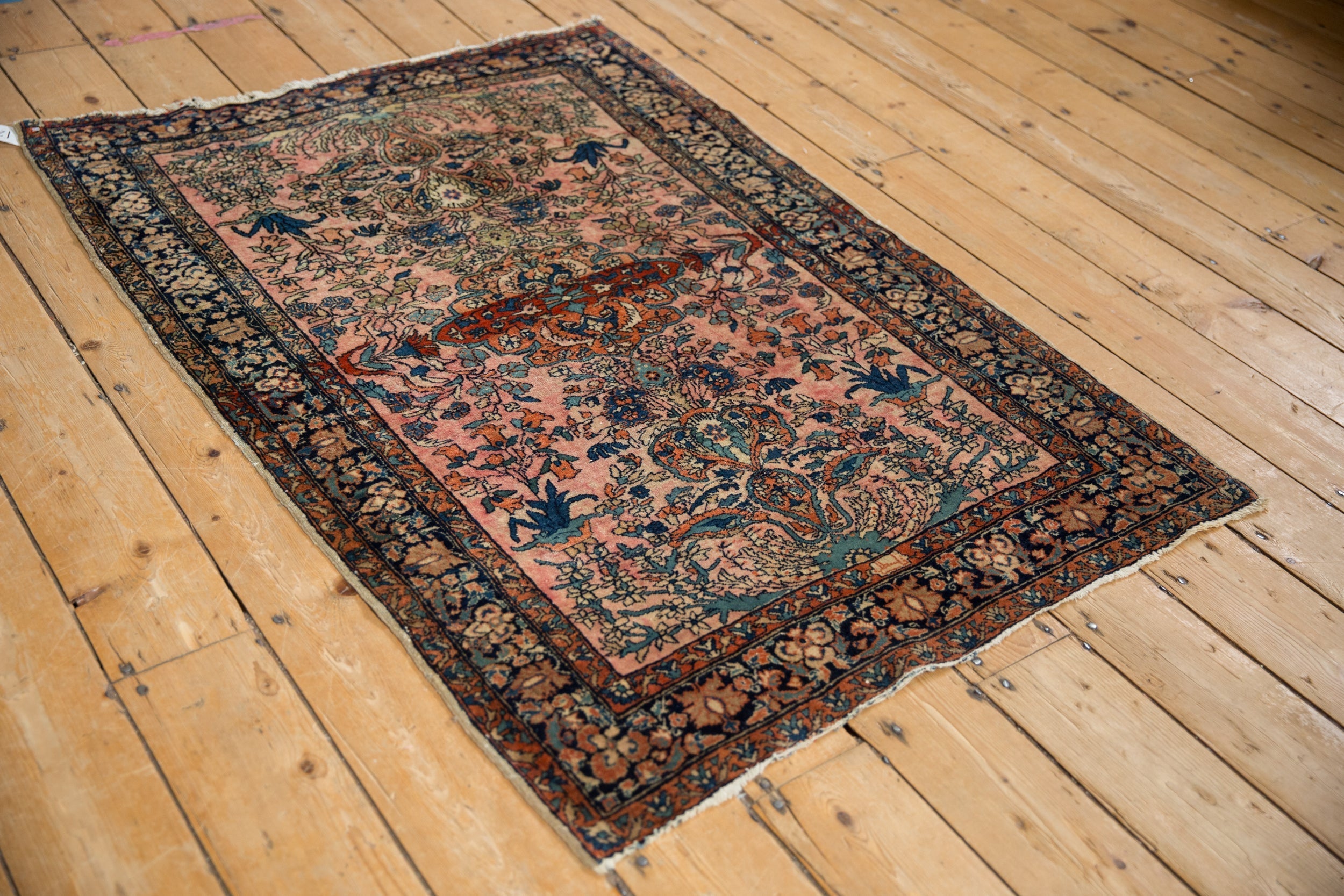 Antique Fine Farahan Sarouk Rug // ONH Item: 12660, Image 4