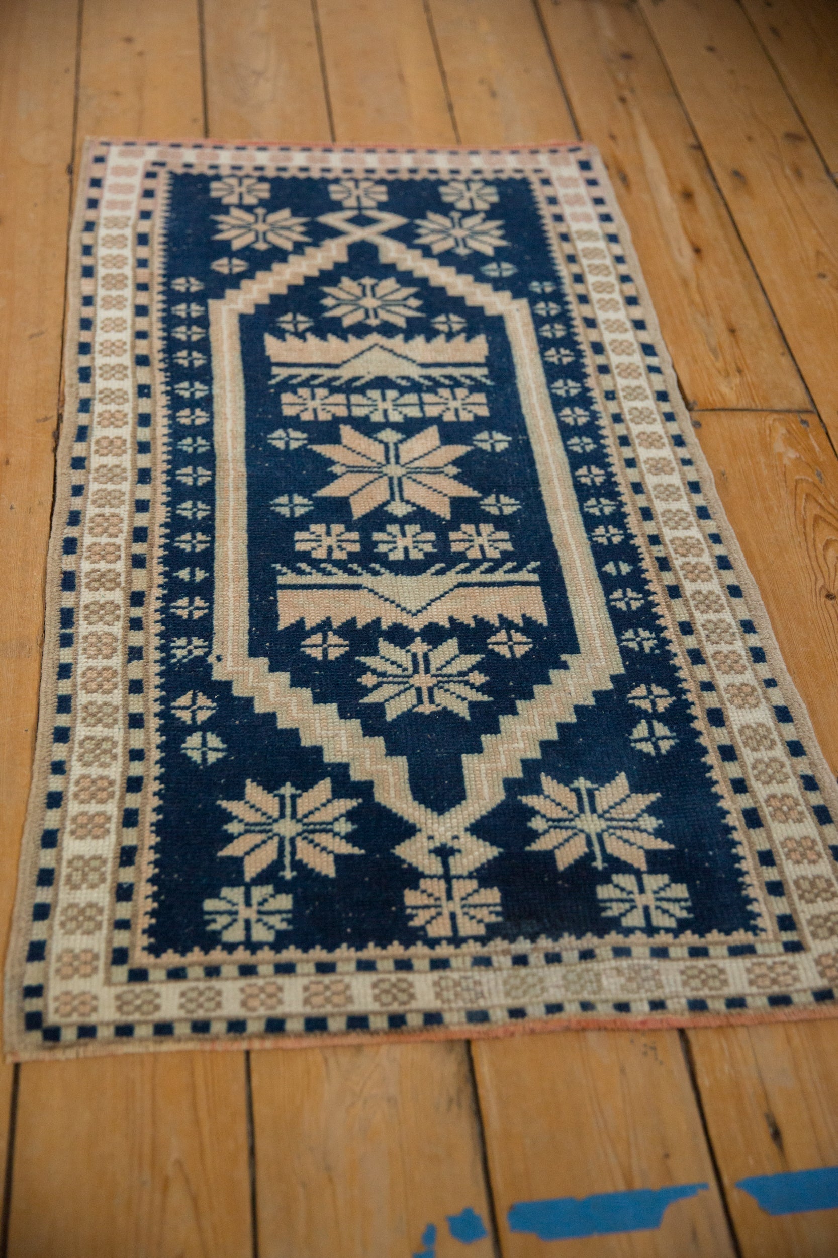 Vintage Distressed Oushak Rug // ONH Item: 12759, Image 3