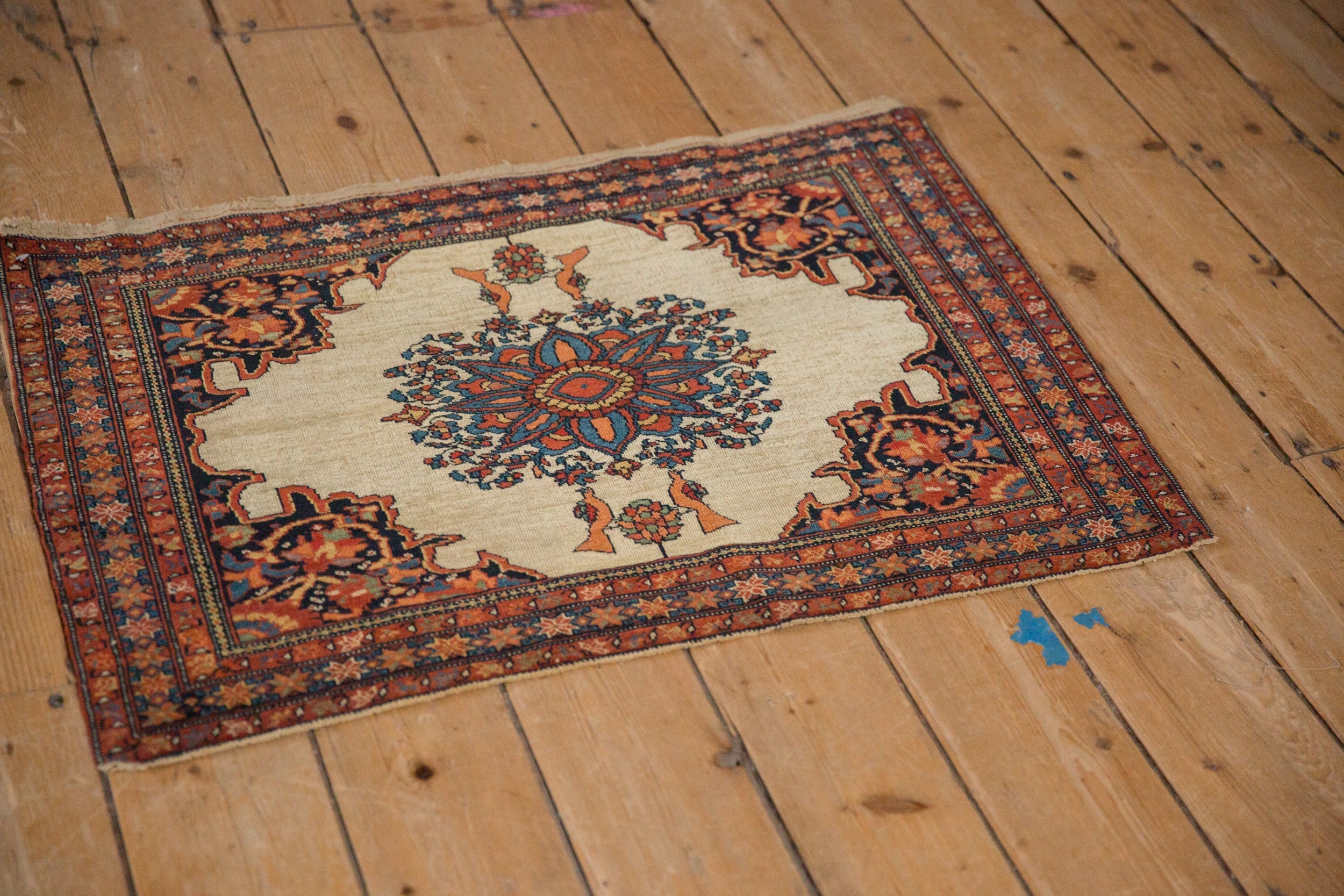 Antique Saddle Bag Farahan Sarouk Rug Mat // ONH Item: 12801, Image 6