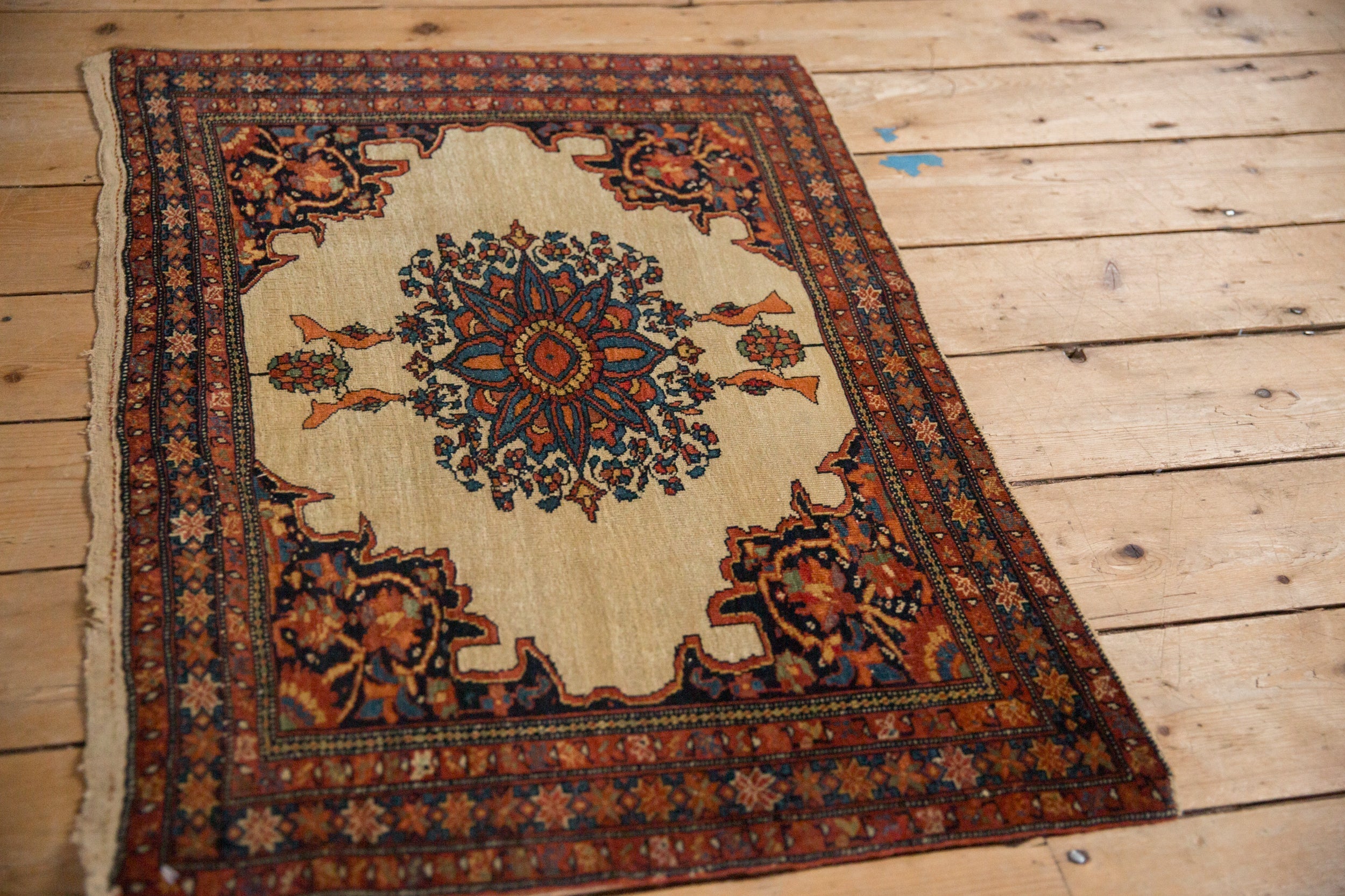 Antique Saddle Bag Farahan Sarouk Rug Mat // ONH Item: 12801, Image 8