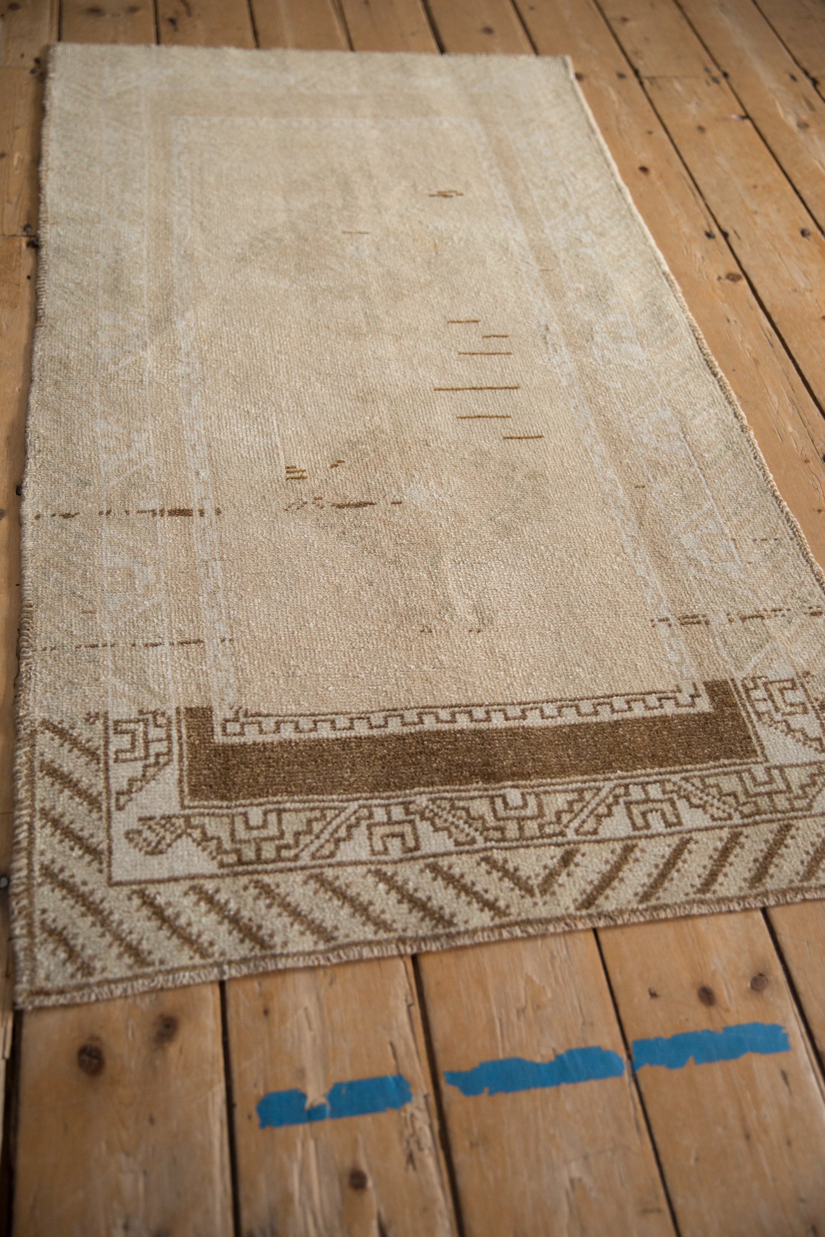 Vintage Distressed Malatya Rug // ONH Item: 12803, Image 6