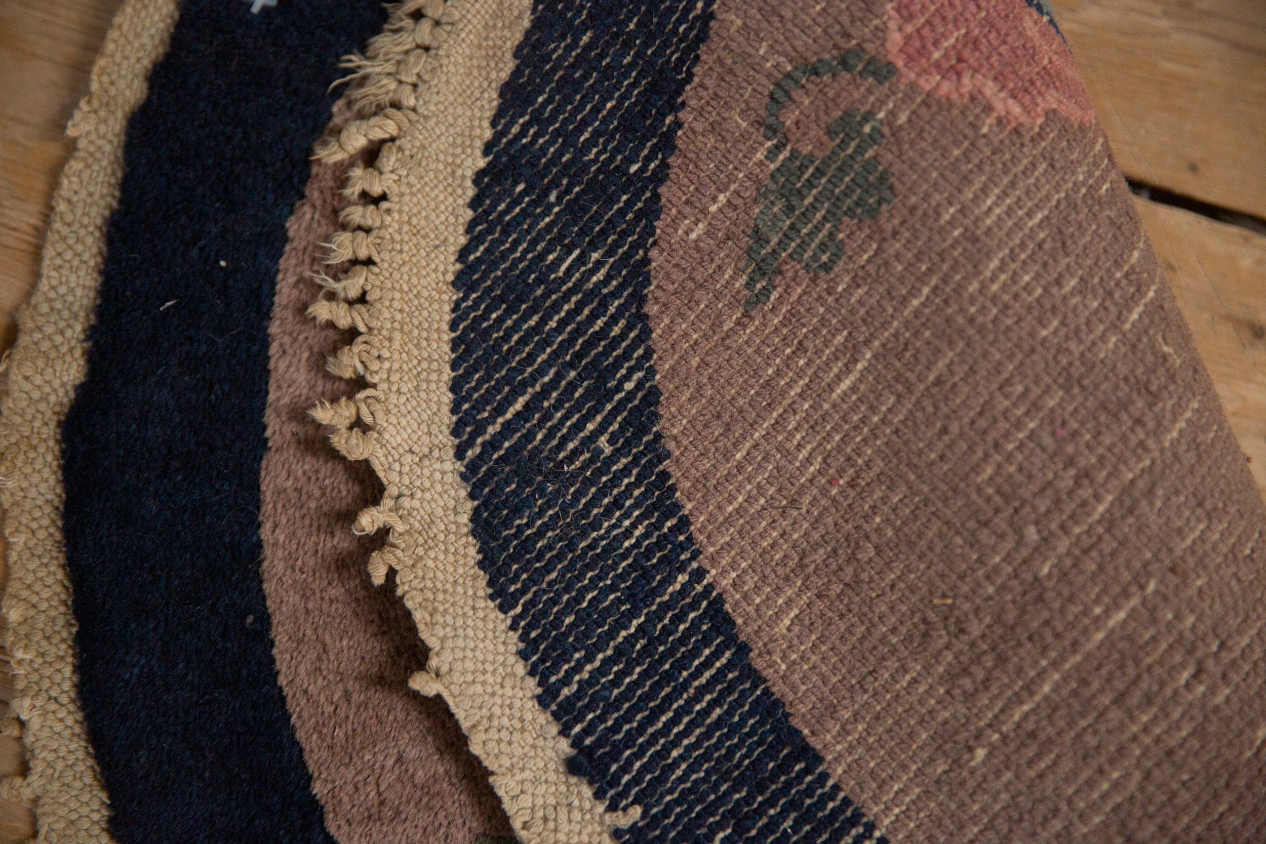 Antique Art Deco Round Rug Mat // ONH Item: 12814, Image 6