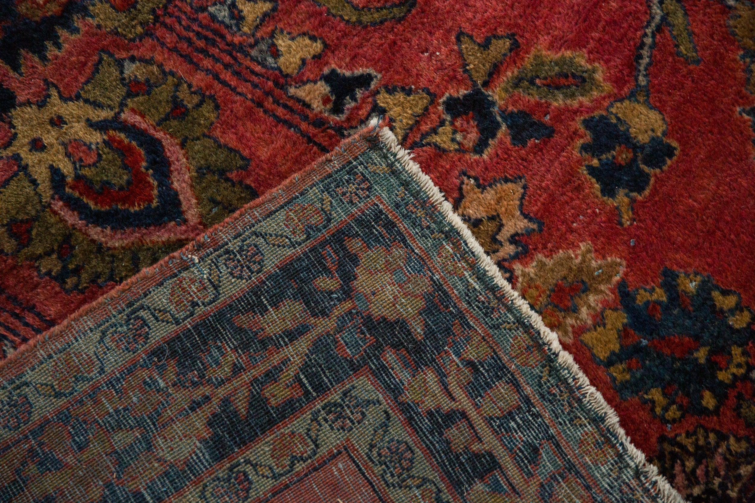 Antique Fine Sarouk Rug // ONH Item: 12838, Image 10