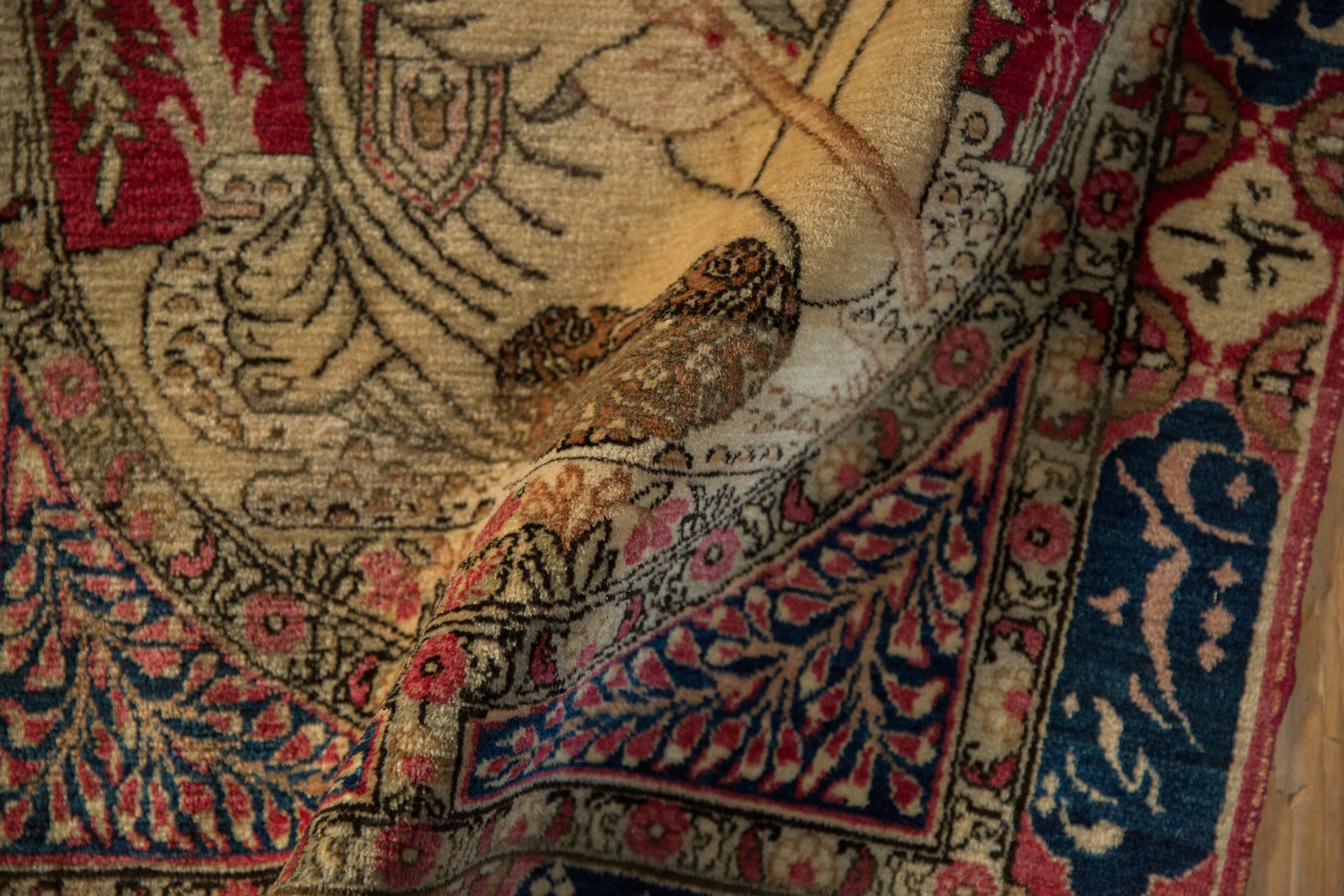 Antique Pictorial Kerman Rug Mat // ONH Item: 12859, Image 8