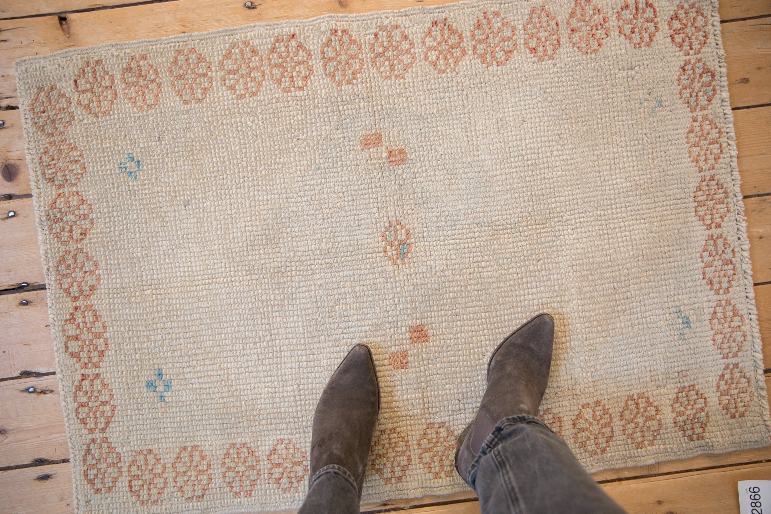 Distressed Oushak Rug // ONH Item: 12869, Image 1